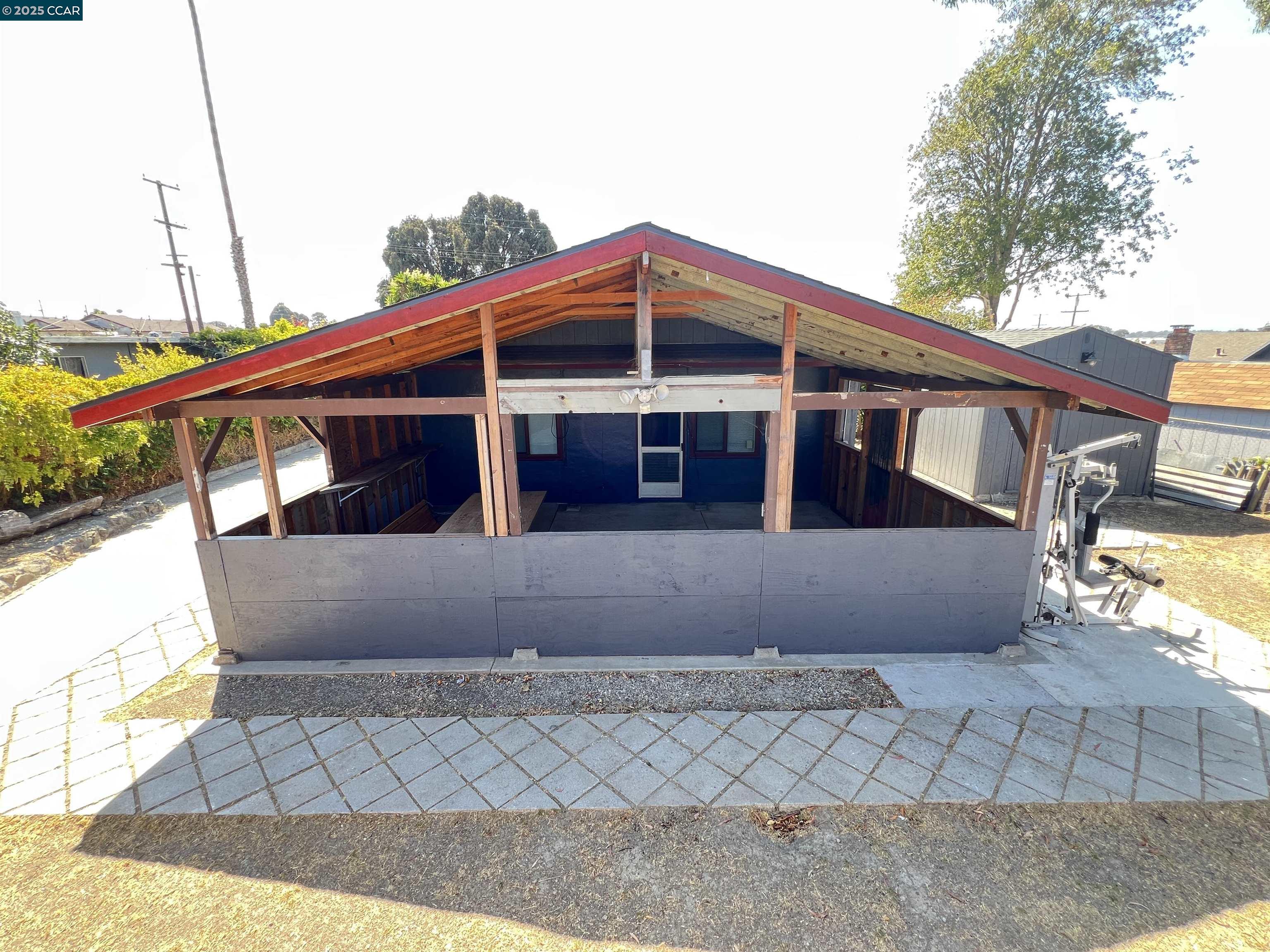 Detail Gallery Image 24 of 27 For 91 Bonnie Dr, San Pablo,  CA 94806 - 4 Beds | 2 Baths
