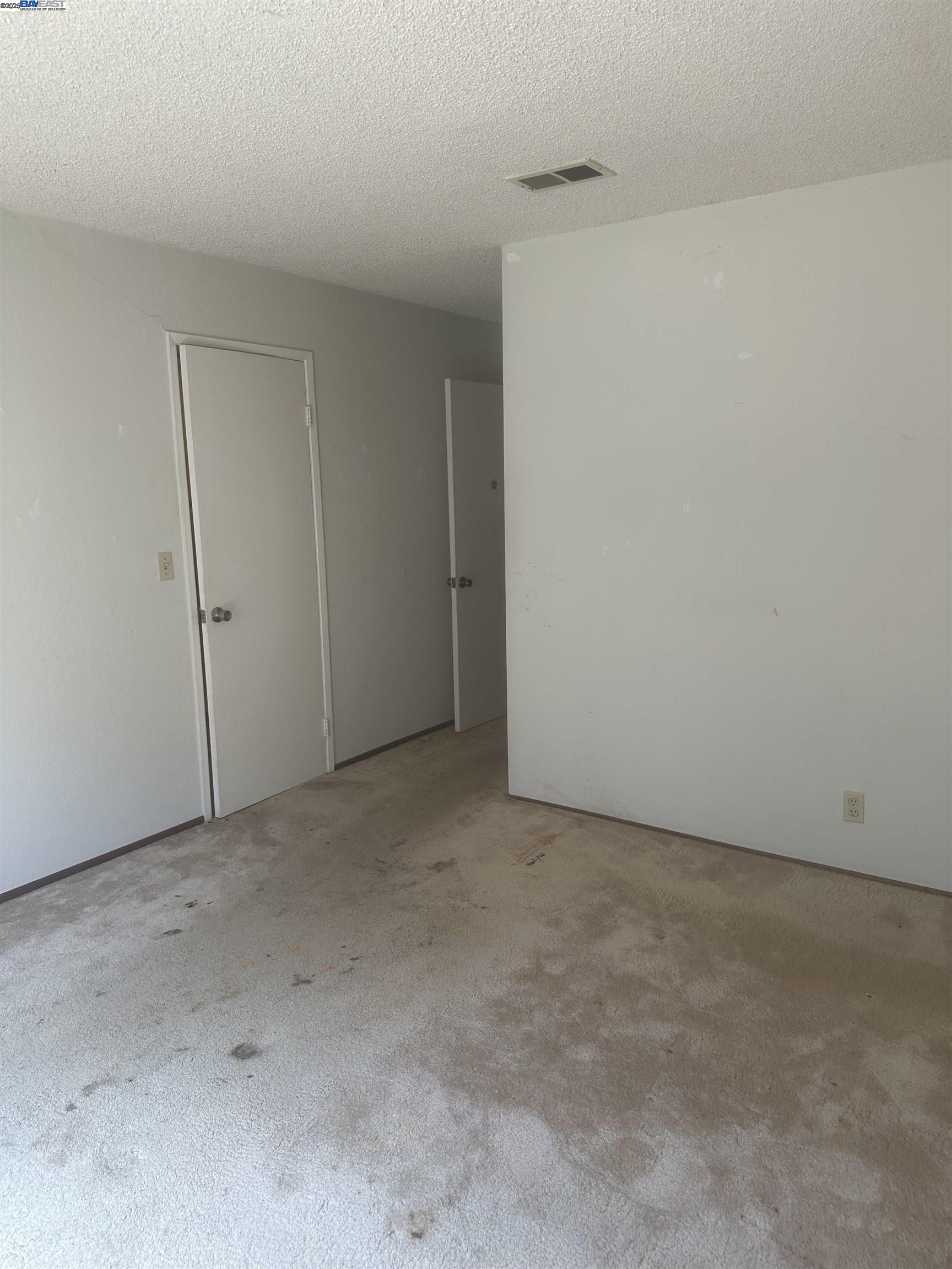 Detail Gallery Image 15 of 22 For 212 Panorama Dr, Benicia,  CA 94510 - 4 Beds | 2 Baths