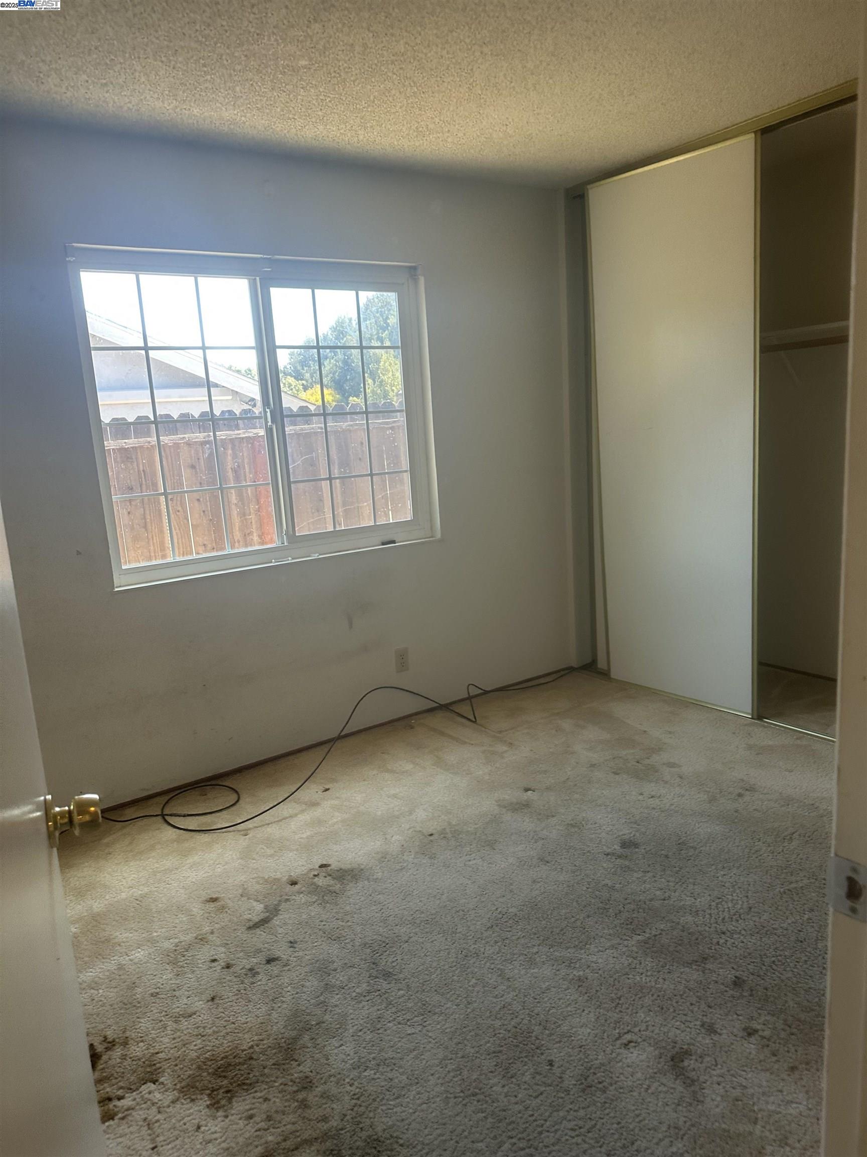Detail Gallery Image 17 of 22 For 212 Panorama Dr, Benicia,  CA 94510 - 4 Beds | 2 Baths