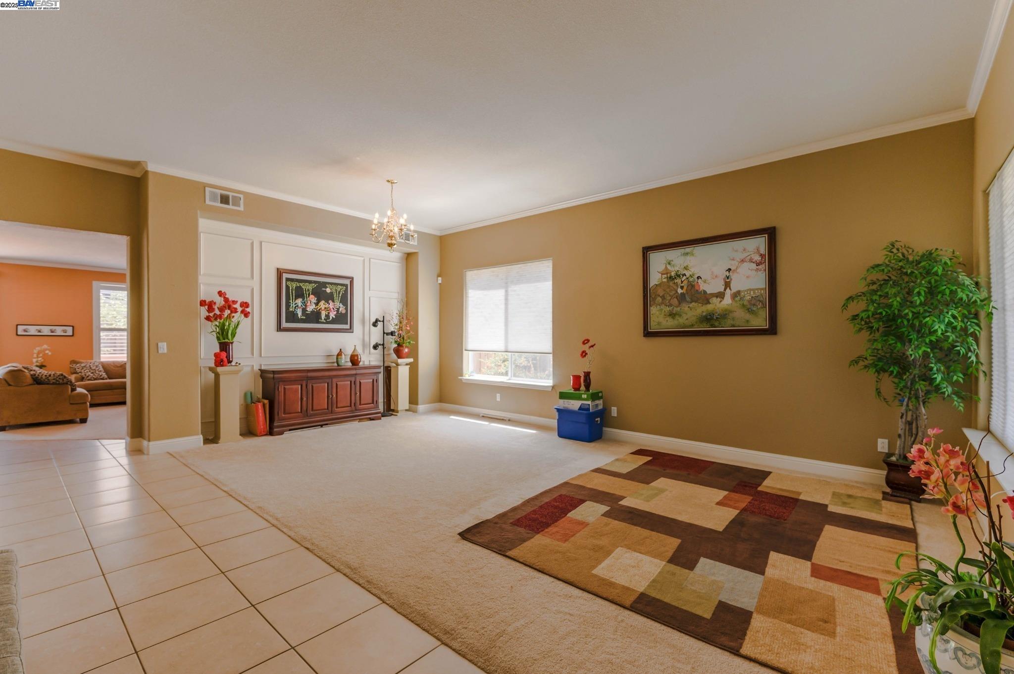 Detail Gallery Image 4 of 20 For 5481 Aspen St, Dublin,  CA 94568 - 5 Beds | 4 Baths