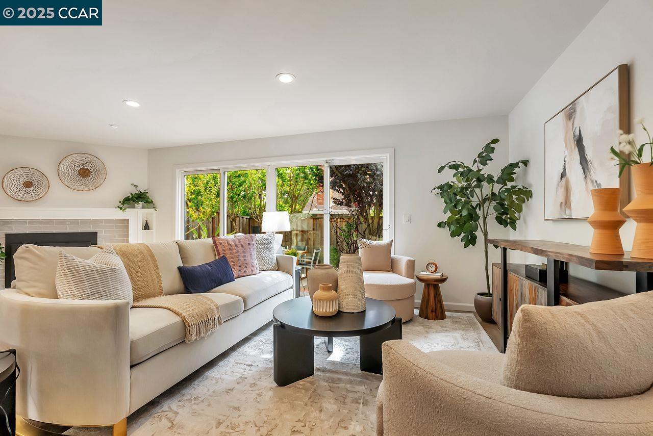 Photo #6: 41111528 Listing 