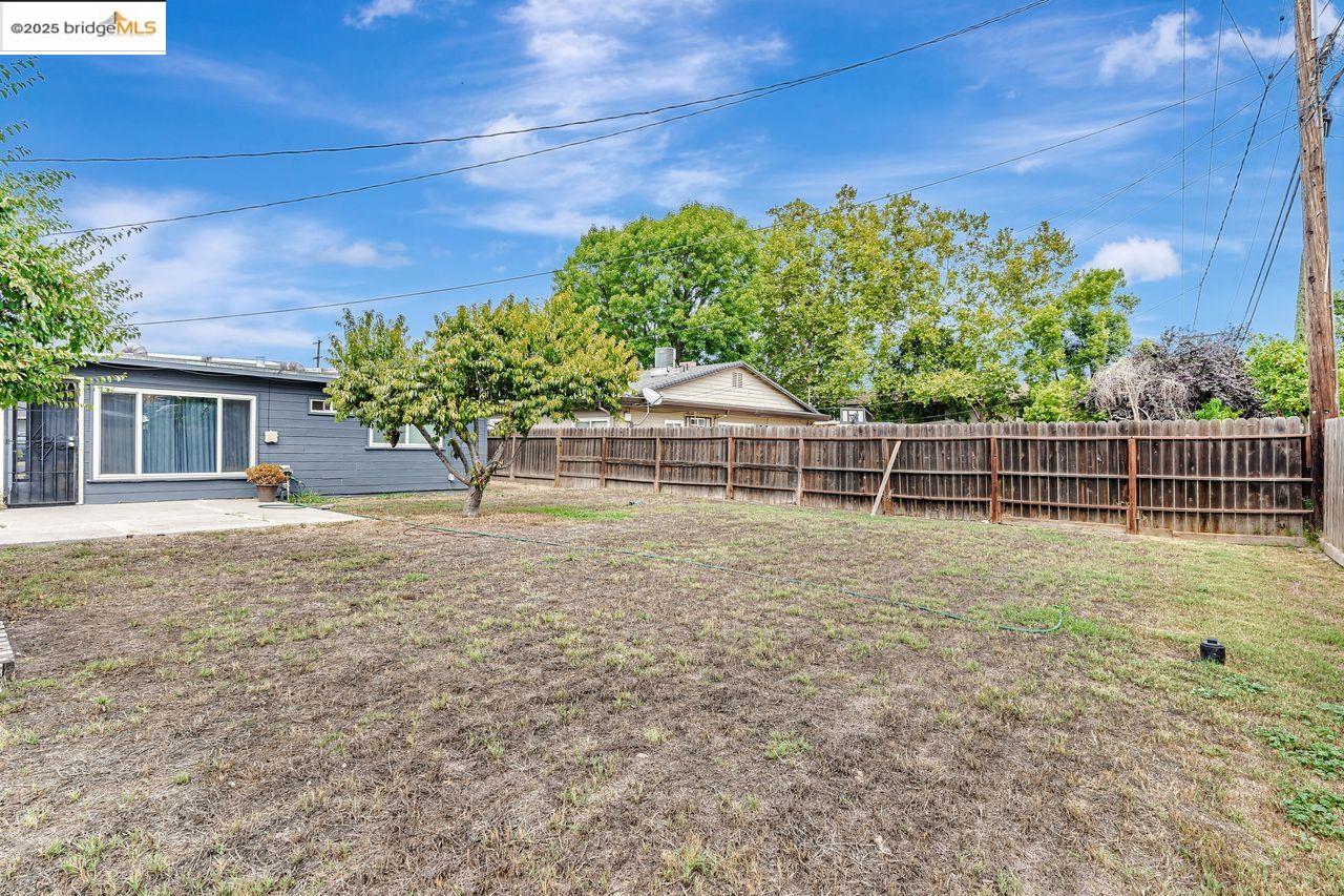 Detail Gallery Image 21 of 21 For 1864 Polk Way, Stockton,  CA 95207 - 2 Beds | 1 Baths