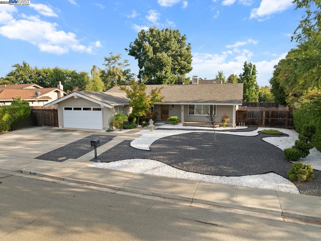 Detail Gallery Image 27 of 47 For 2583 Regent Rd., Livermore,  CA 94550 - 3 Beds | 2 Baths