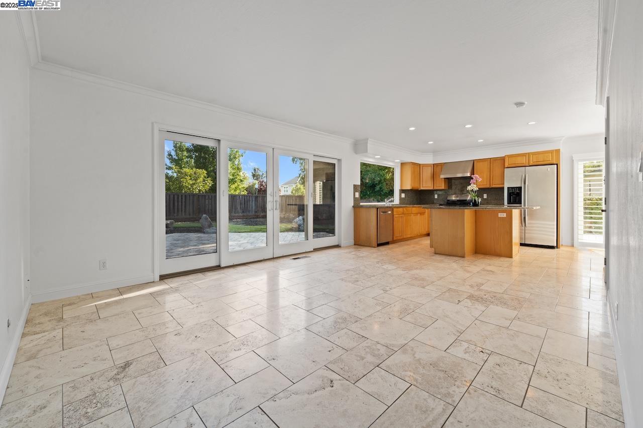 Detail Gallery Image 34 of 47 For 2583 Regent Rd., Livermore,  CA 94550 - 3 Beds | 2 Baths