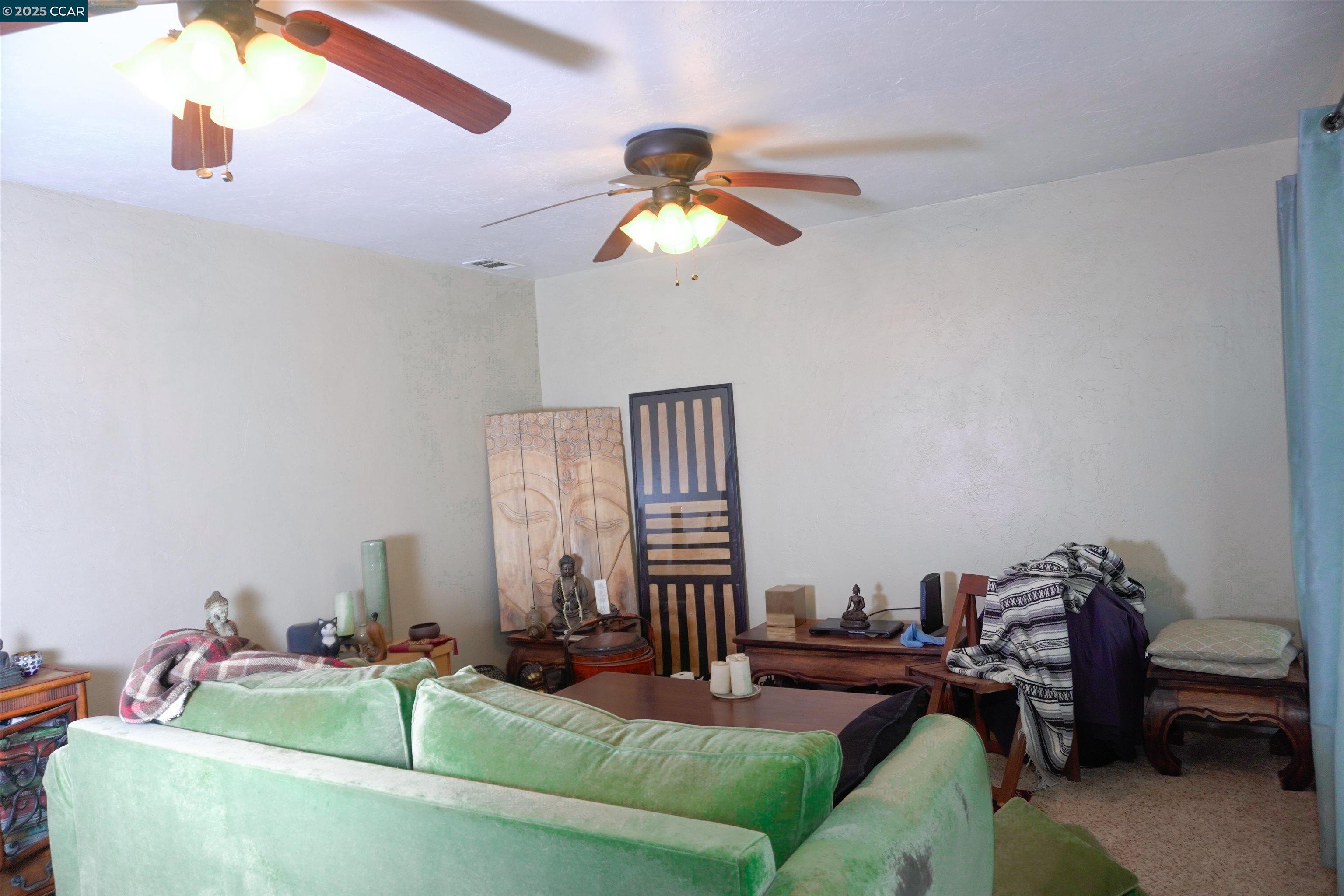 Detail Gallery Image 2 of 37 For 3704 San Rafael, Stockton,  CA 95204 - 2 Beds | 1 Baths
