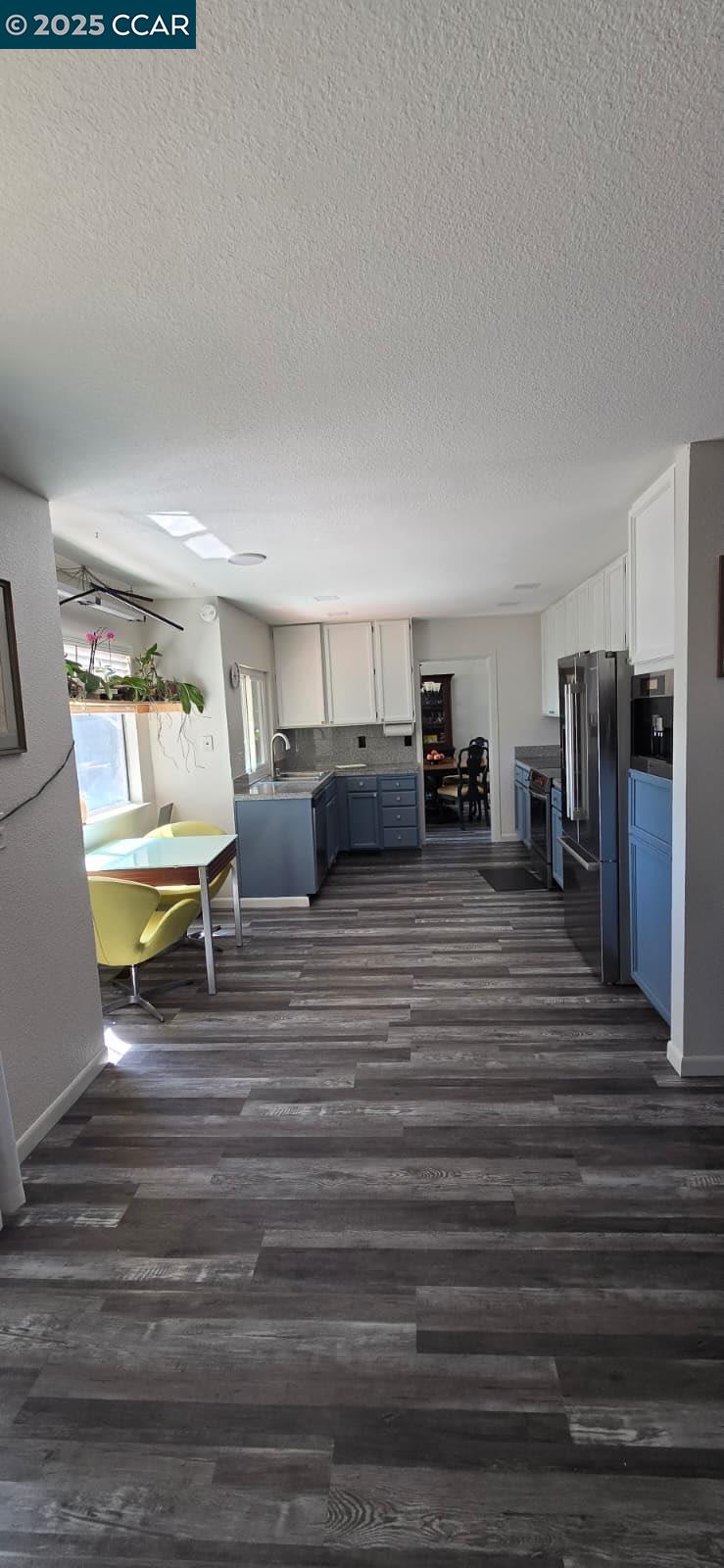 Detail Gallery Image 13 of 34 For 1011 Amanda Cir, Brentwood,  CA 94513-1472 - 4 Beds | 2/1 Baths