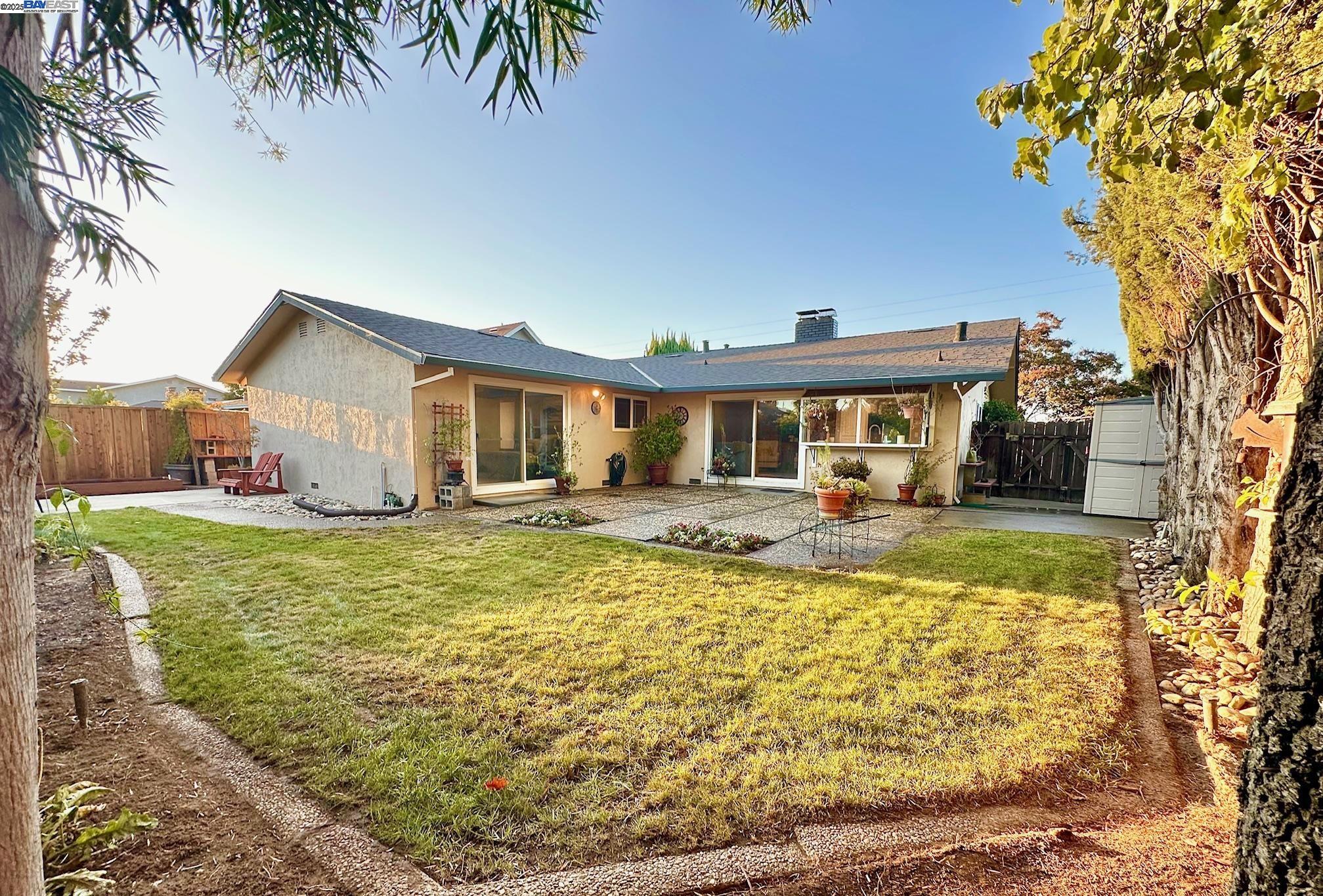 Detail Gallery Image 26 of 28 For 791 via Del Sol, Livermore,  CA 94550 - 4 Beds | 2 Baths