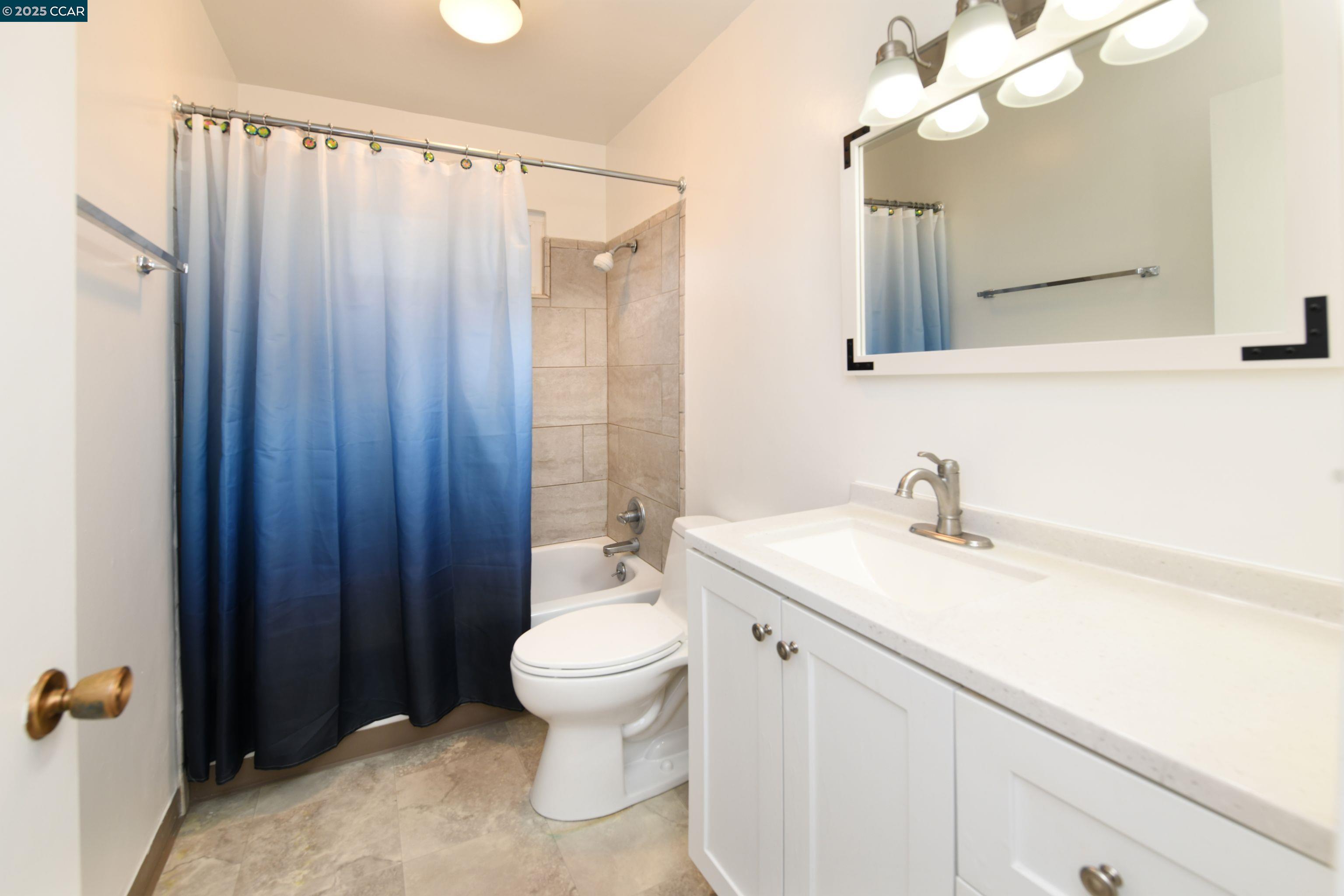 Photo #15: 41111548 Listing: Photo #15