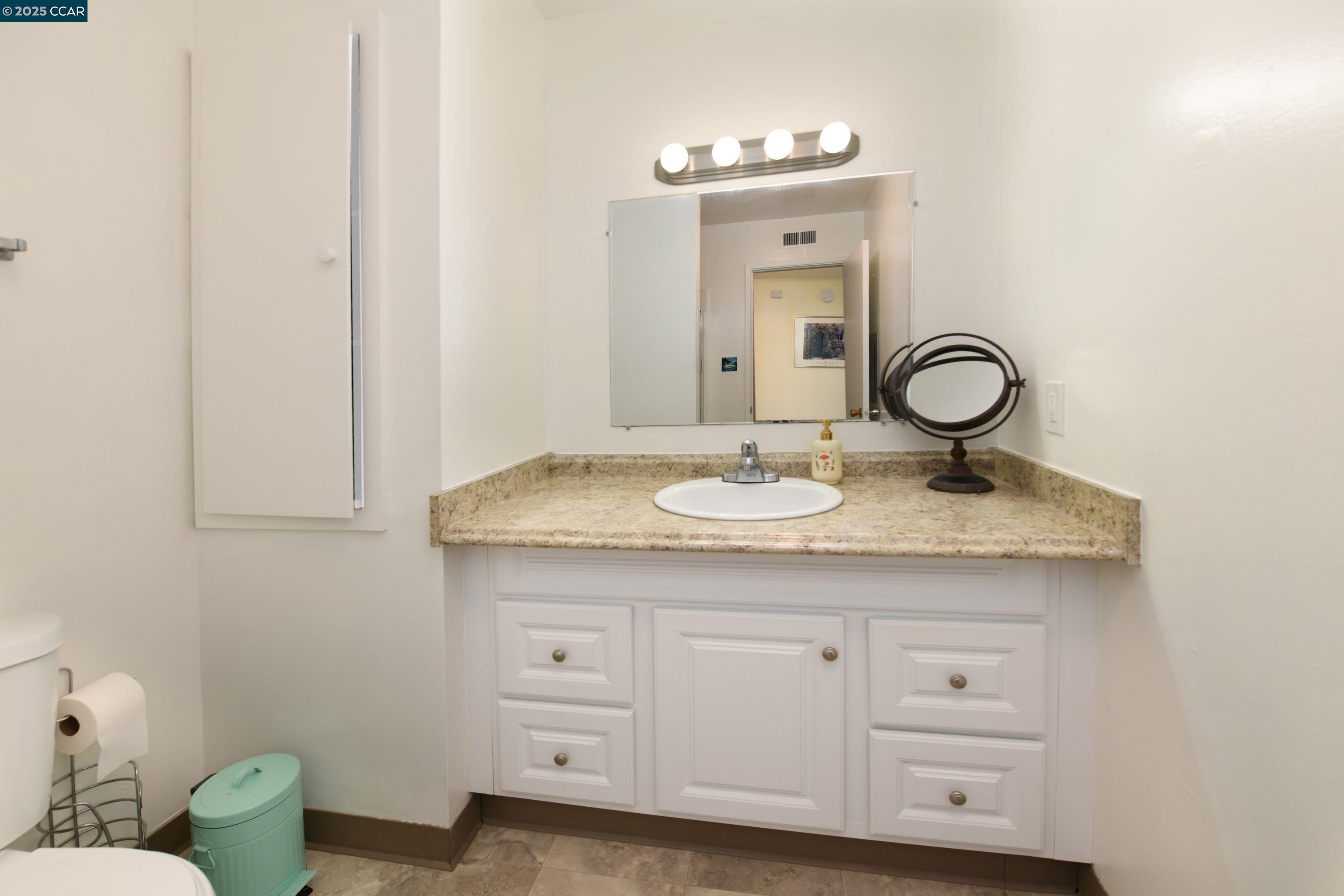 Photo #19: 41111548 Listing: Photo #19