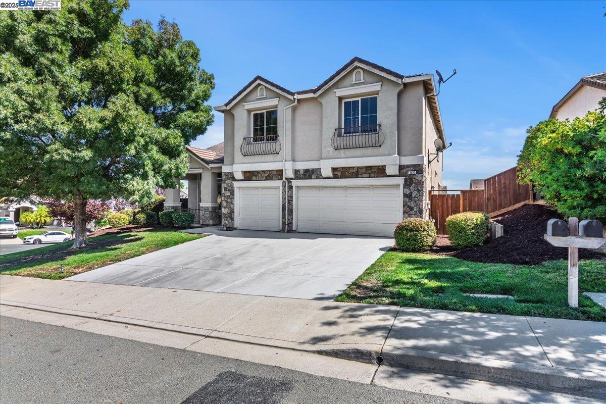 Detail Gallery Image 2 of 42 For 3537 Mallard Way, Antioch,  CA 94509 - 4 Beds | 3/1 Baths