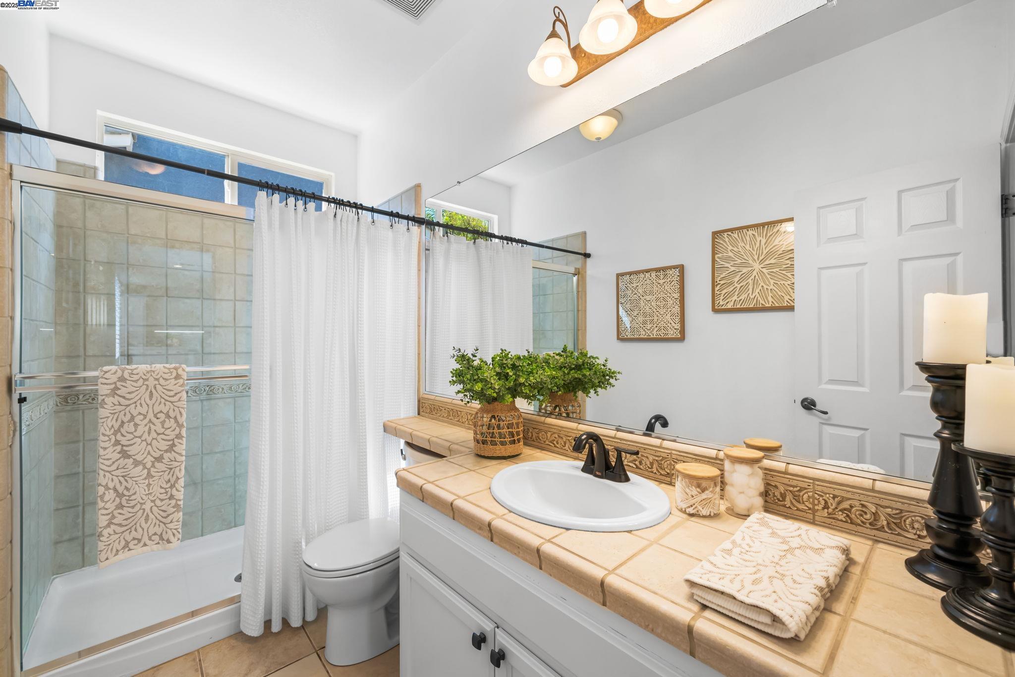 Detail Gallery Image 21 of 59 For 3638 Otter Brook Loop, Discovery Bay,  CA 94505 - 4 Beds | 3 Baths