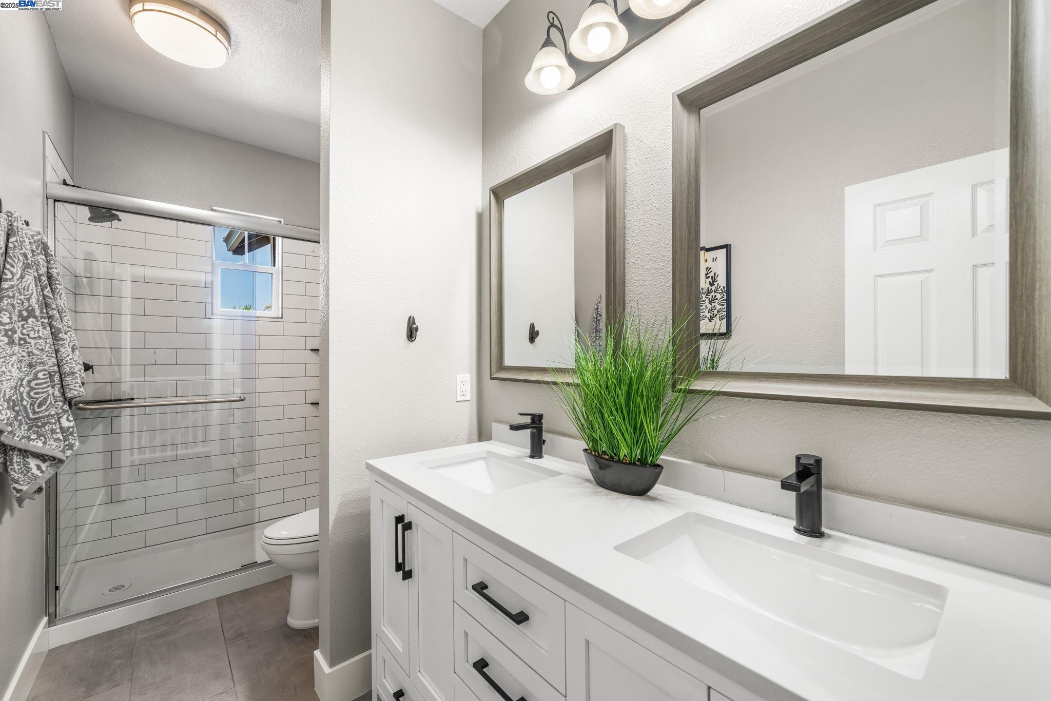 Detail Gallery Image 25 of 59 For 3638 Otter Brook Loop, Discovery Bay,  CA 94505 - 4 Beds | 3 Baths