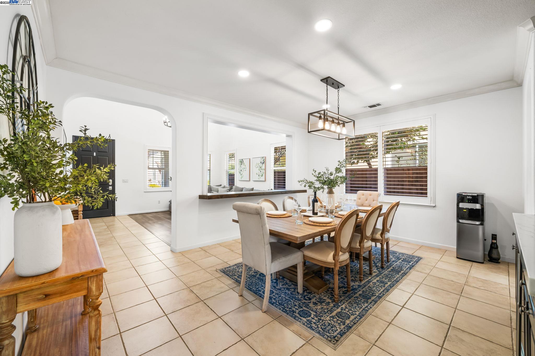 Detail Gallery Image 8 of 59 For 3638 Otter Brook Loop, Discovery Bay,  CA 94505 - 4 Beds | 3 Baths