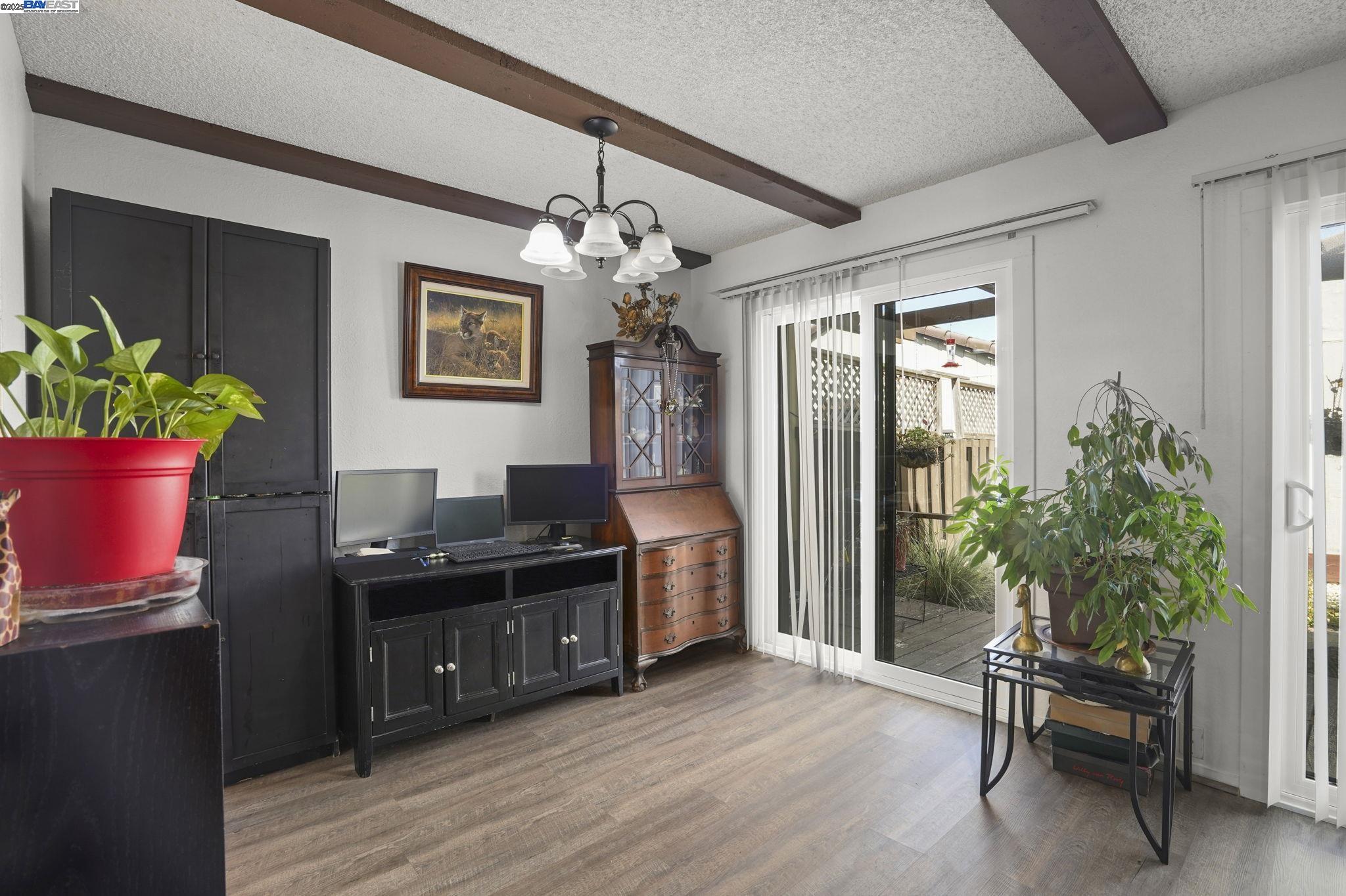 Photo #6: 41111556 Listing 