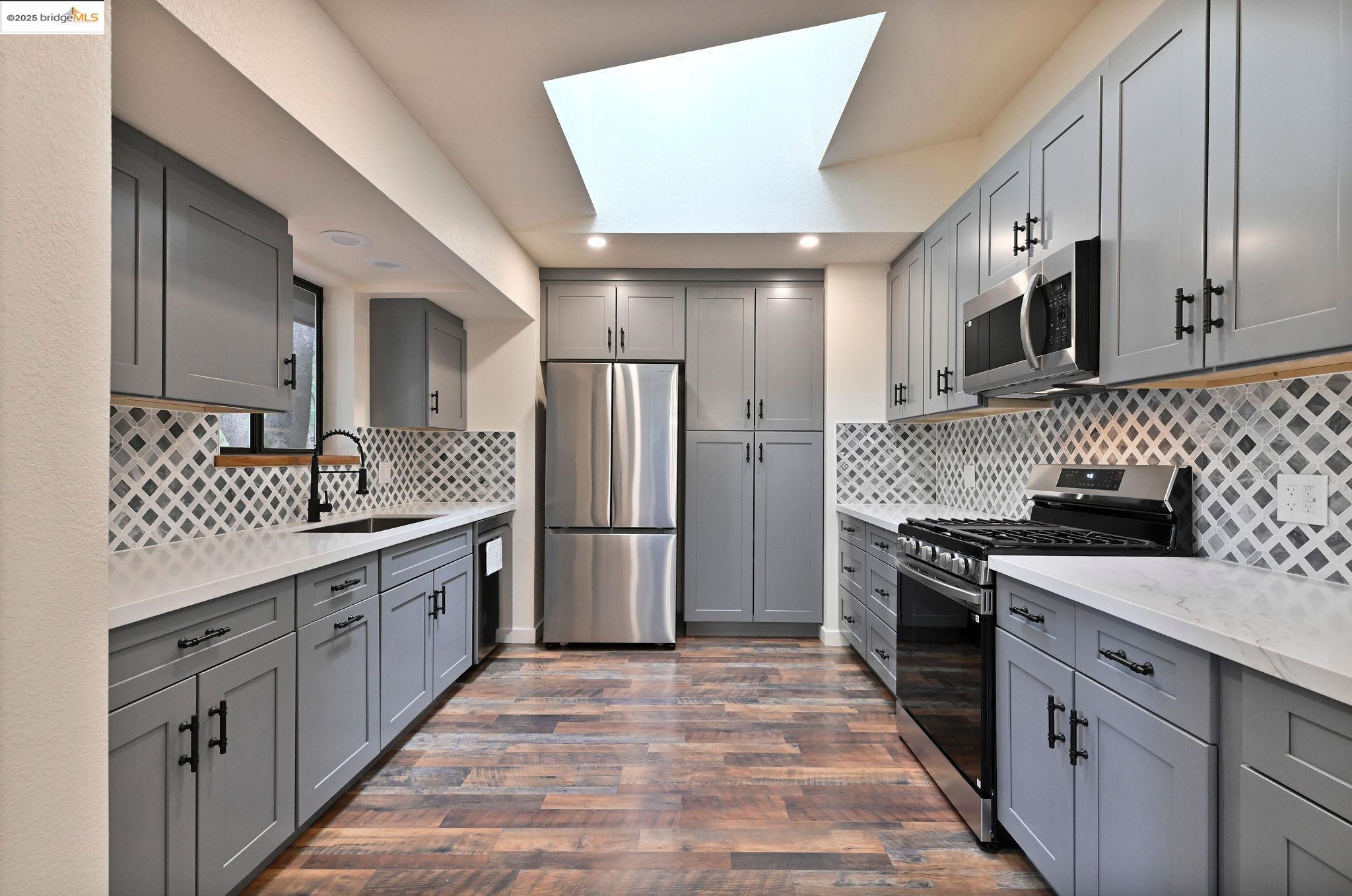 Detail Gallery Image 21 of 60 For 22532 Longeway, Sonora,  CA 95370 - 3 Beds | 2 Baths