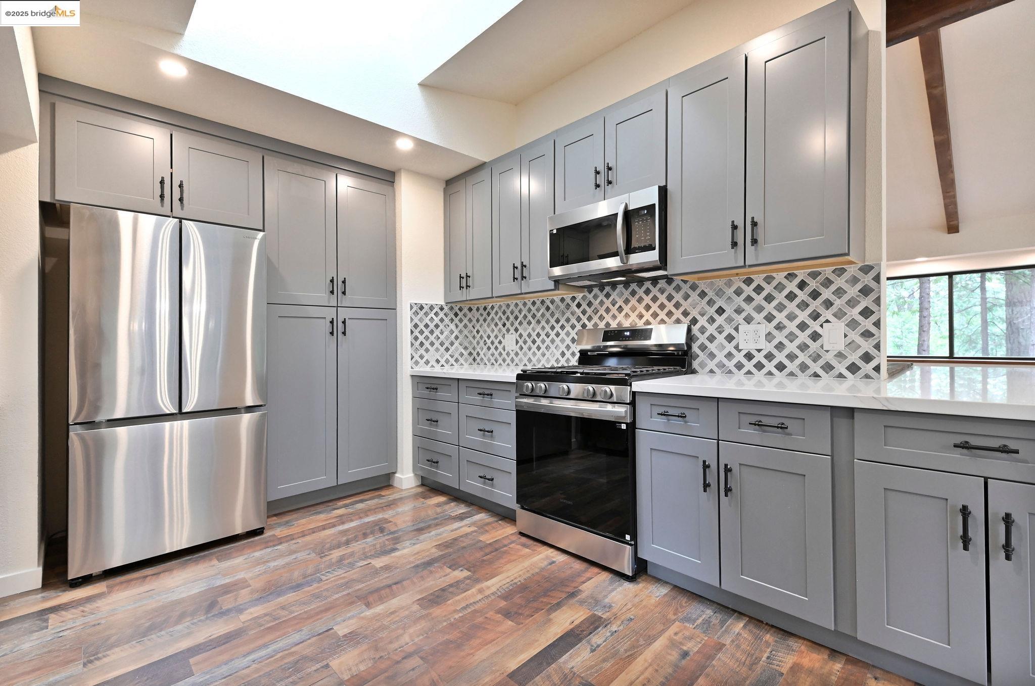 Detail Gallery Image 24 of 60 For 22532 Longeway, Sonora,  CA 95370 - 3 Beds | 2 Baths