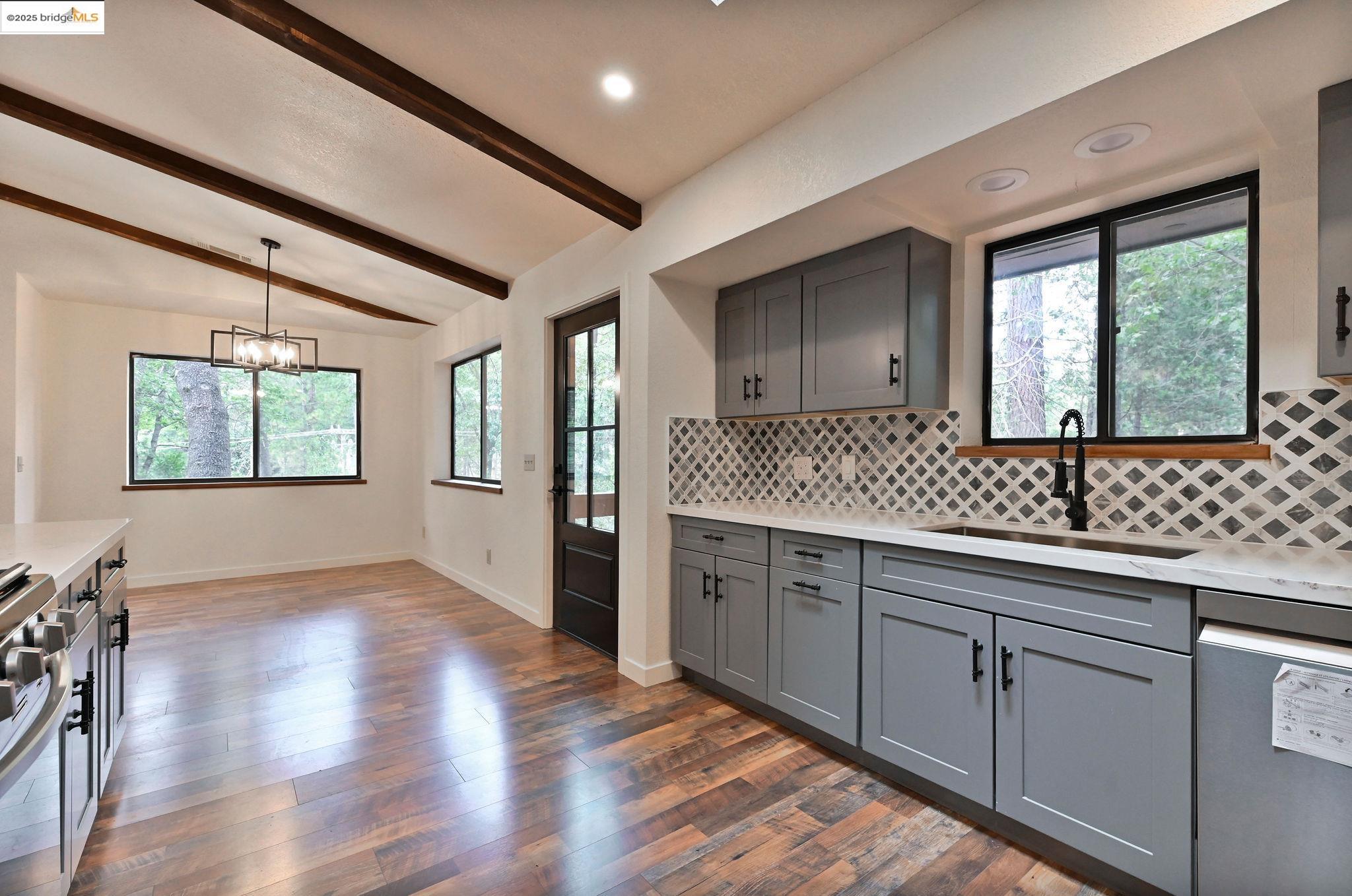 Detail Gallery Image 25 of 60 For 22532 Longeway, Sonora,  CA 95370 - 3 Beds | 2 Baths