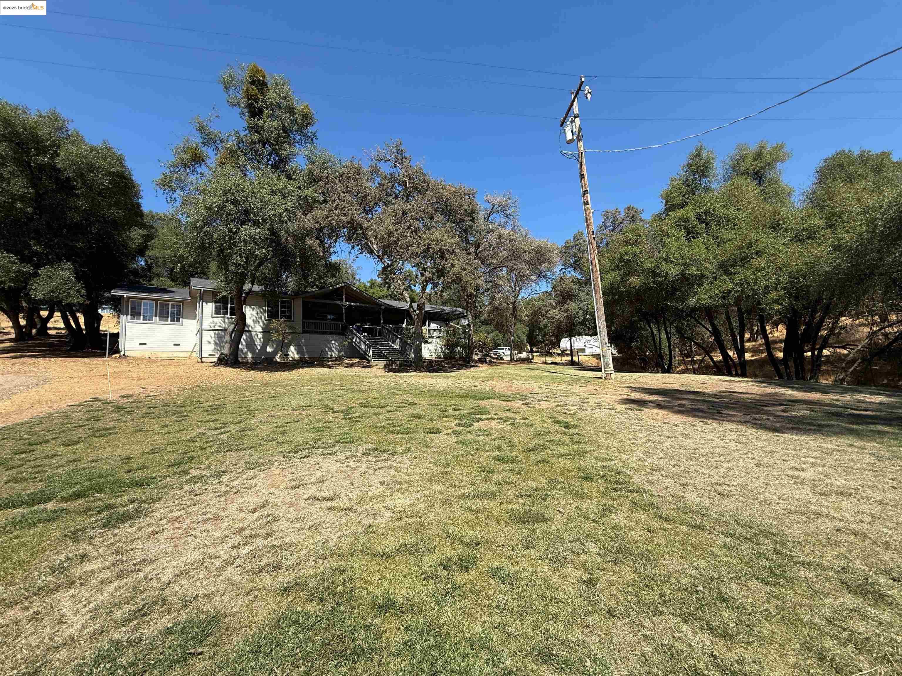 Detail Gallery Image 3 of 4 For 16631 Atencio Ct, Sonora,  CA 95370 - 4 Beds | 2 Baths