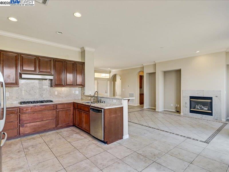 Detail Gallery Image 12 of 30 For Arlington Dr, Rio Vista,  CA 94571 - 3 Beds | 3 Baths