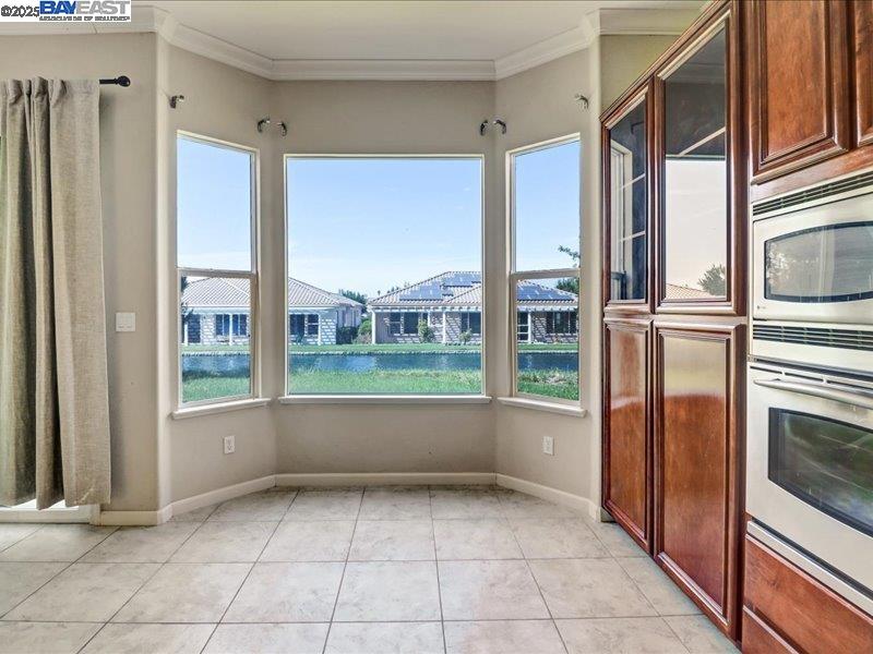 Detail Gallery Image 13 of 30 For Arlington Dr, Rio Vista,  CA 94571 - 3 Beds | 3 Baths