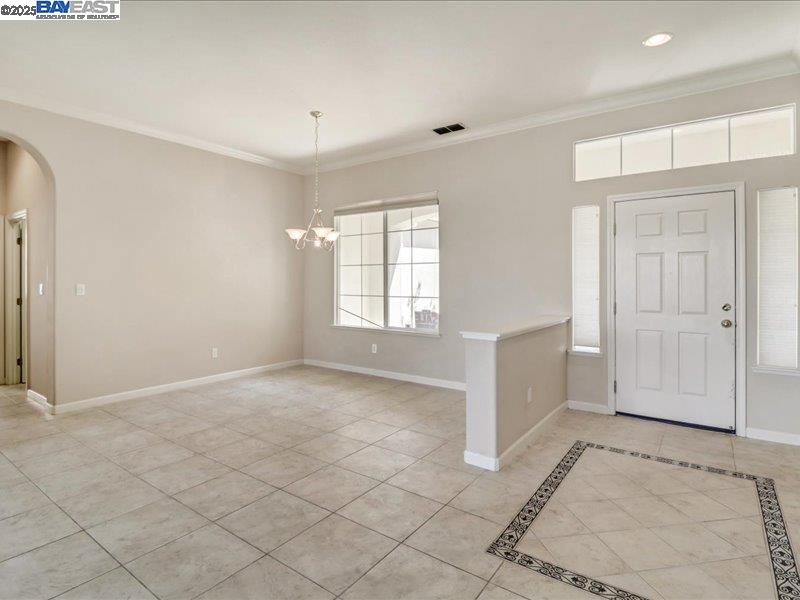 Detail Gallery Image 8 of 30 For Arlington Dr, Rio Vista,  CA 94571 - 3 Beds | 3 Baths
