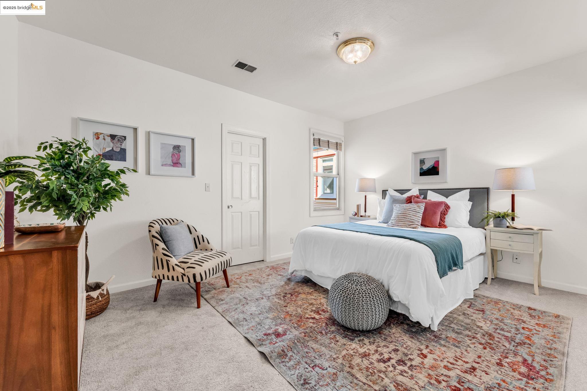 Detail Gallery Image 27 of 45 For 595 22nd St, Oakland,  CA 94612 - 2 Beds | 2 Baths