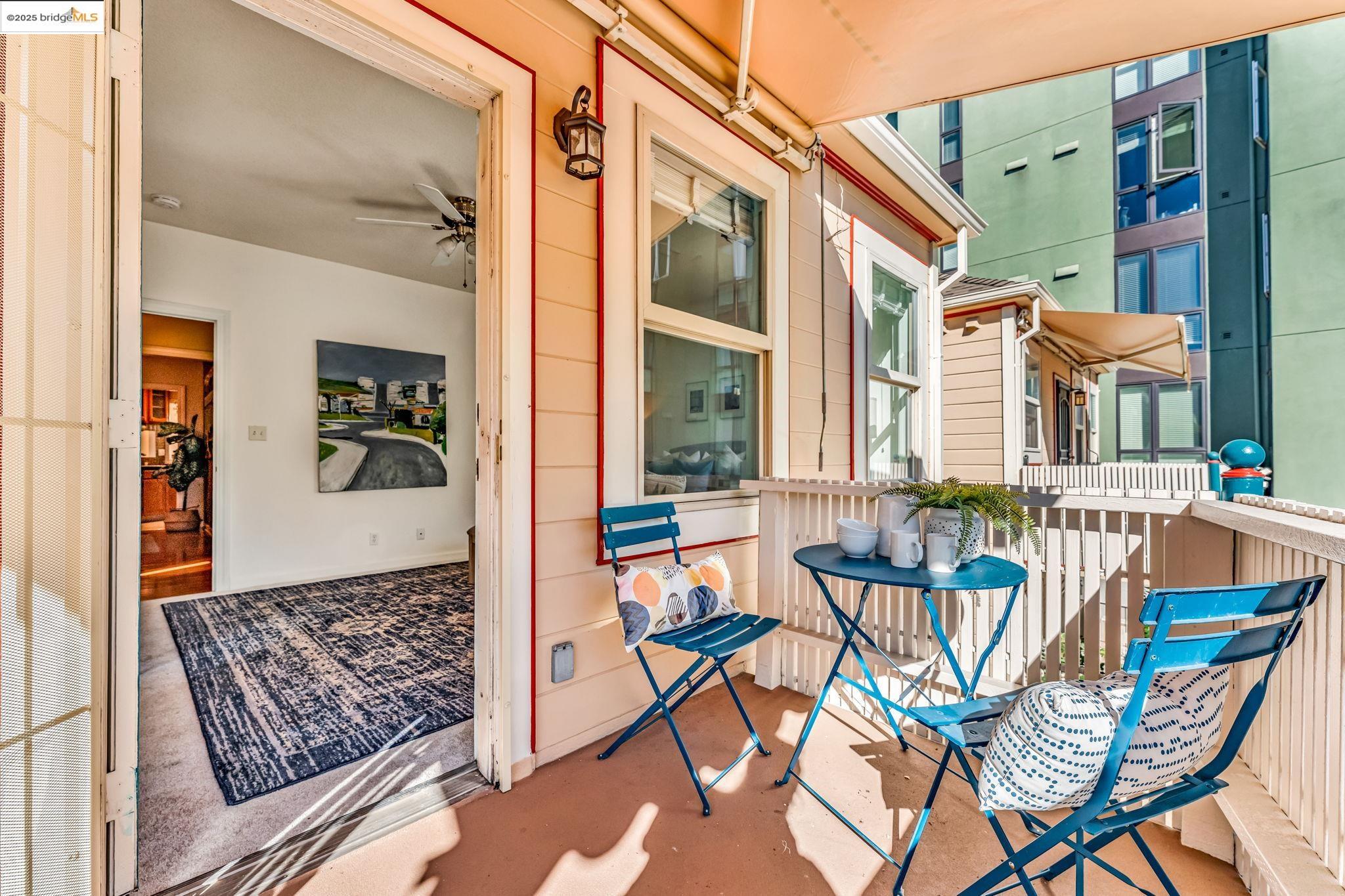 Detail Gallery Image 38 of 45 For 595 22nd St, Oakland,  CA 94612 - 2 Beds | 2 Baths