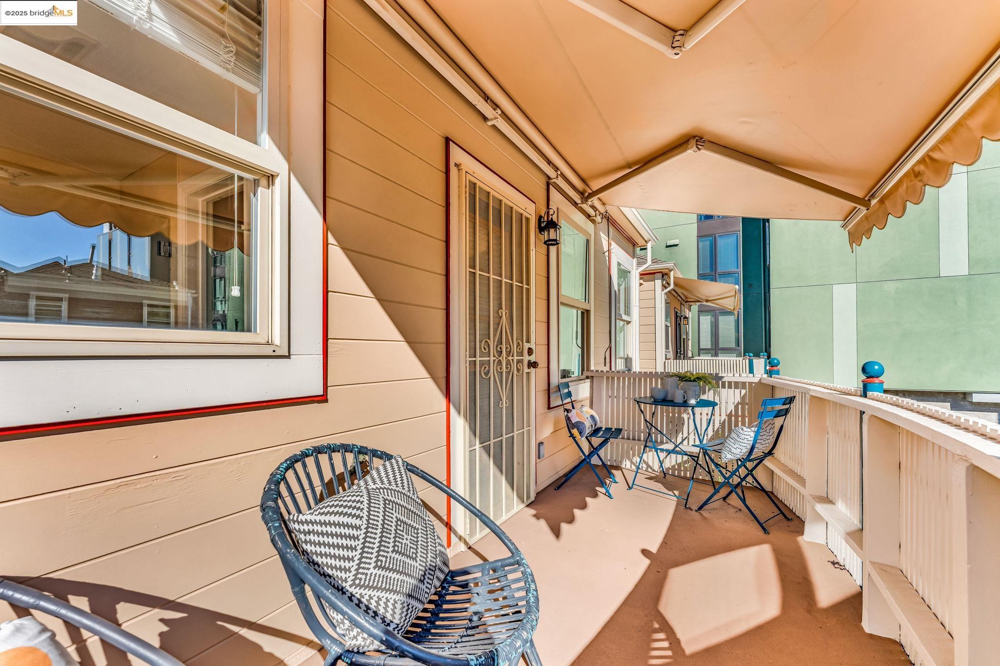 Detail Gallery Image 39 of 45 For 595 22nd St, Oakland,  CA 94612 - 2 Beds | 2 Baths