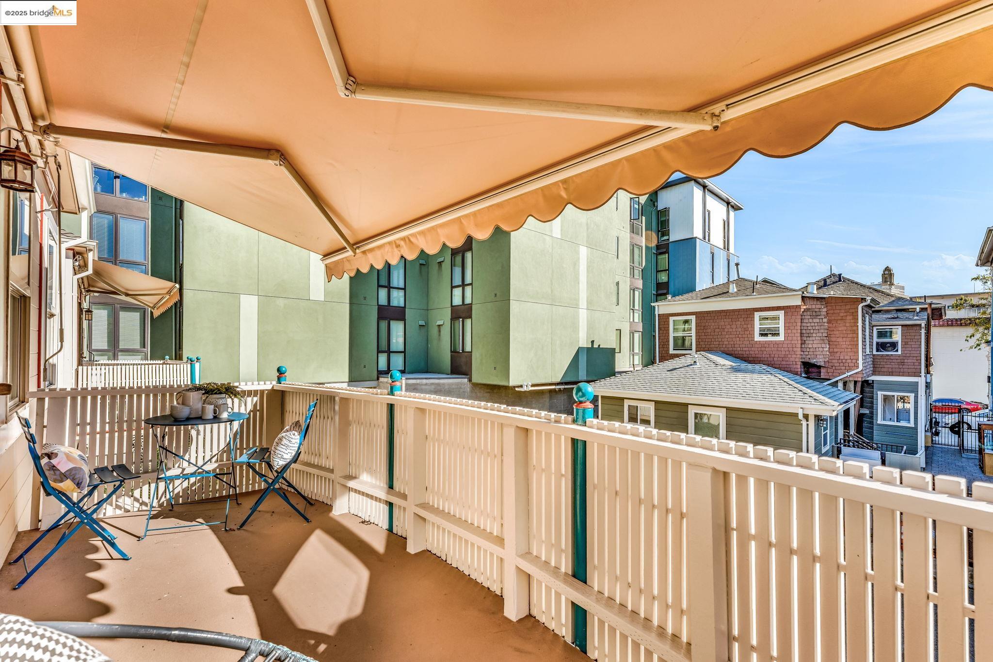 Detail Gallery Image 41 of 45 For 595 22nd St, Oakland,  CA 94612 - 2 Beds | 2 Baths