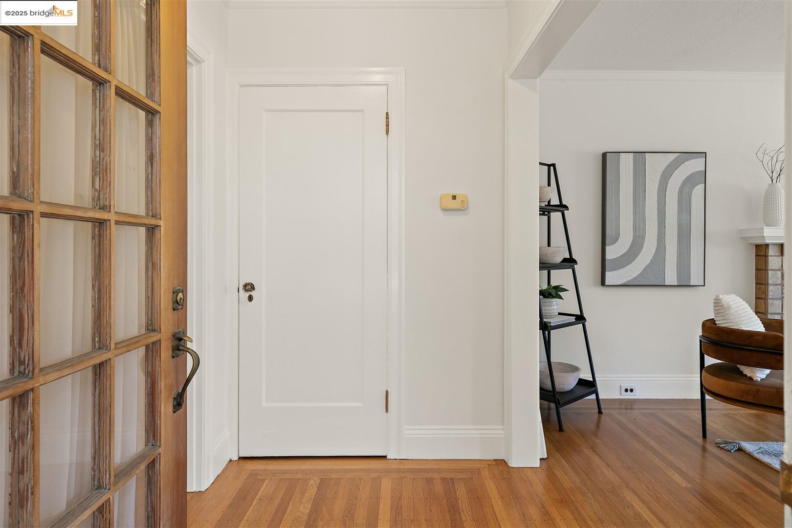 Detail Gallery Image 2 of 31 For 1716 Jaynes St, Berkeley,  CA 94703 - 2 Beds | 1/1 Baths