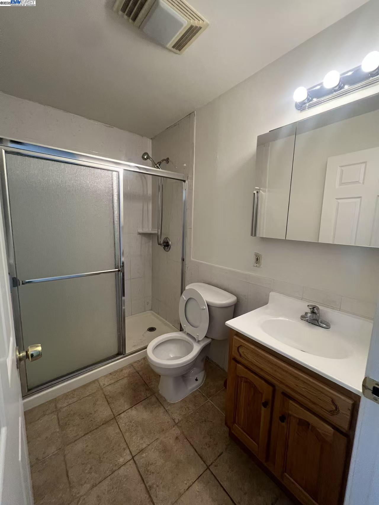 Detail Gallery Image 24 of 26 For 505 Nevin Ave, Richmond,  CA 94801 - 4 Beds | 2/1 Baths