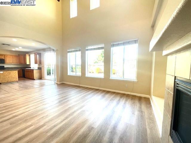 Detail Gallery Image 11 of 34 For 2501 Crystal Way, Antioch,  CA 94531 - 4 Beds | 2/1 Baths