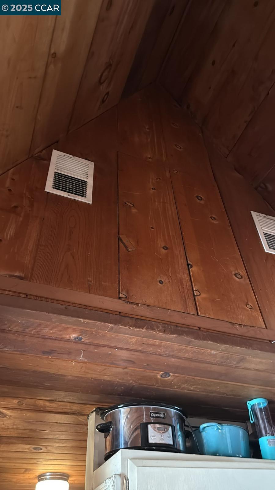 Detail Gallery Image 28 of 60 For 5630 Moraga Ave, Piedmont,  CA 94611 - 2 Beds | 1 Baths