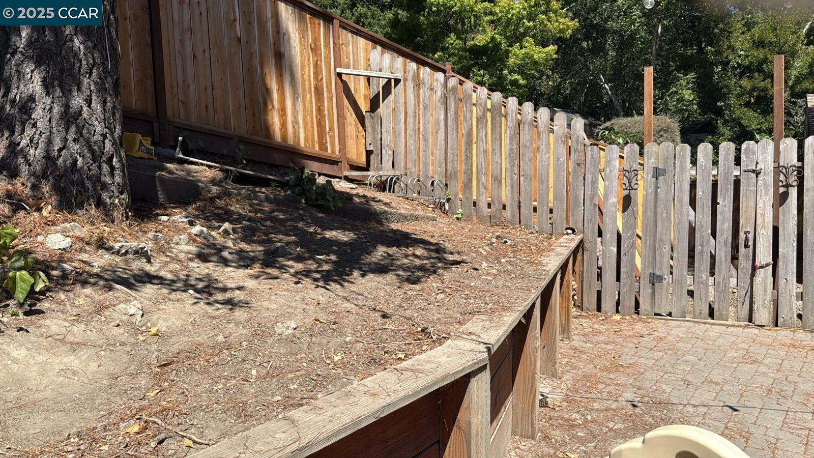 Detail Gallery Image 36 of 60 For 5630 Moraga Ave, Piedmont,  CA 94611 - 2 Beds | 1 Baths
