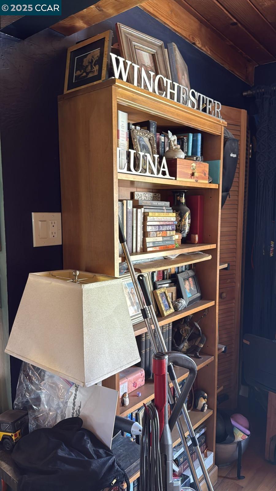 Detail Gallery Image 6 of 60 For 5630 Moraga Ave, Piedmont,  CA 94611 - 2 Beds | 1 Baths