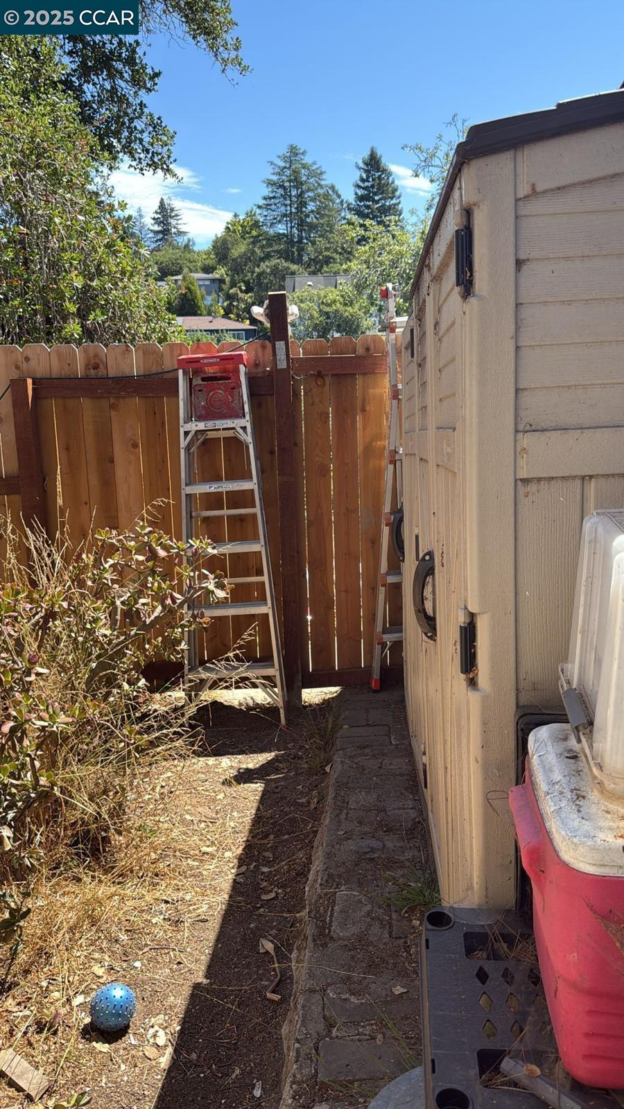 Detail Gallery Image 51 of 60 For 5630 Moraga Ave, Piedmont,  CA 94611 - 2 Beds | 1 Baths