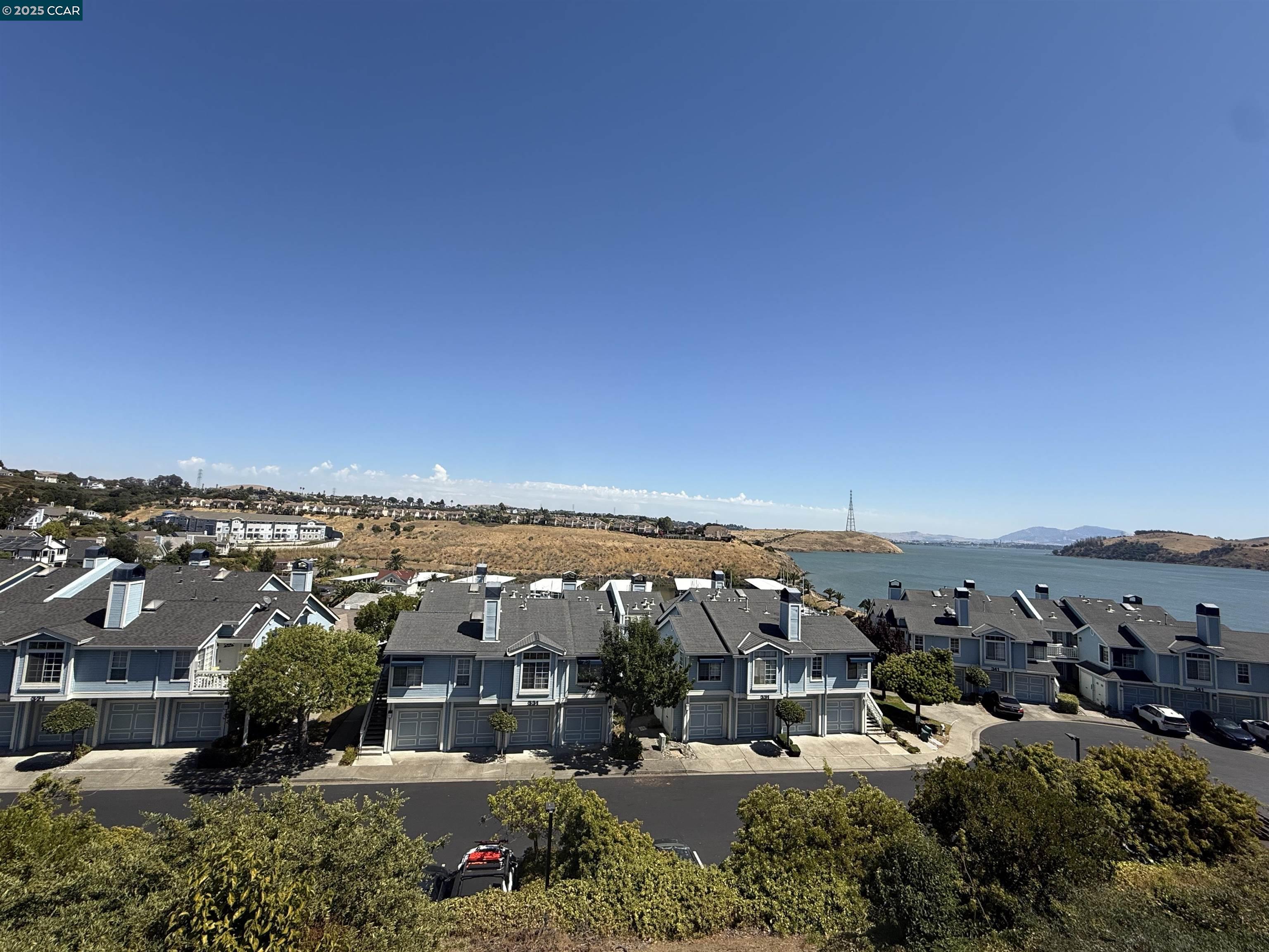 Detail Gallery Image 30 of 33 For 611 Sea Ranch Ct #6,  Vallejo,  CA 94591 - 2 Beds | 2 Baths