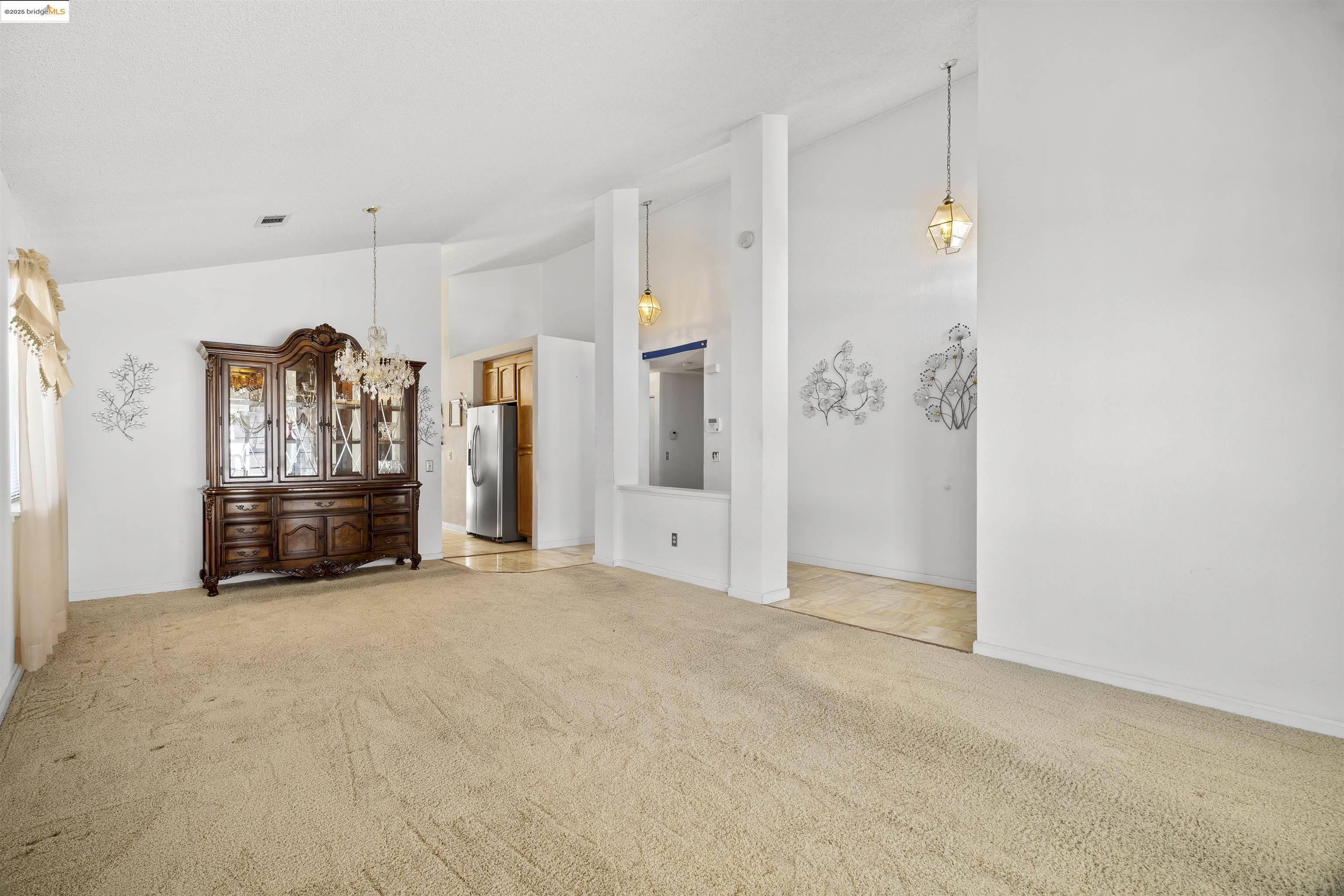 Detail Gallery Image 4 of 25 For 1031 Valley Oak Way, Fairfield,  CA 94533 - 3 Beds | 2 Baths
