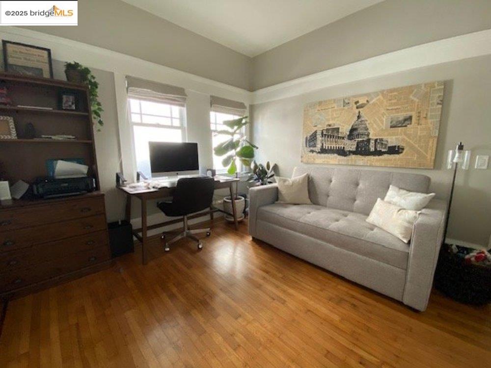Detail Gallery Image 26 of 32 For 5540 Broadway, Oakland,  CA 94618 - 2 Beds | 2 Baths