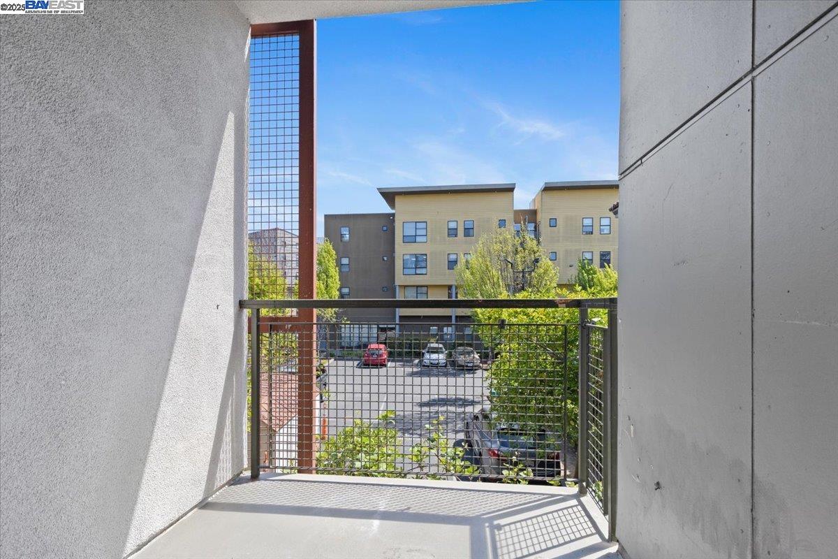 Detail Gallery Image 12 of 22 For 1121 40th Street #4201,  Emeryville,  CA 94608-3766 - 1 Beds | 1 Baths