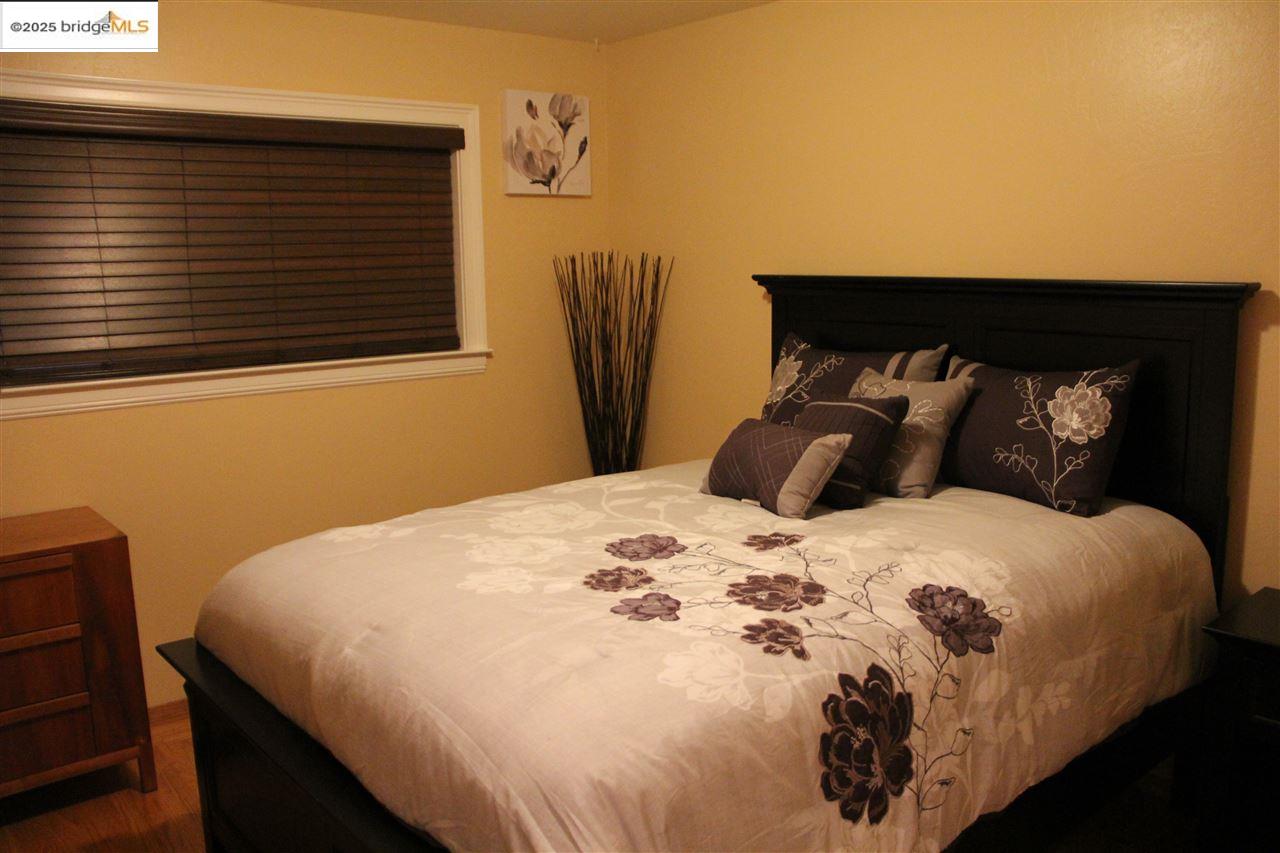 Detail Gallery Image 37 of 40 For Elysian Fields Drive, Oakland,  CA 94605 - 4 Beds | 2 Baths