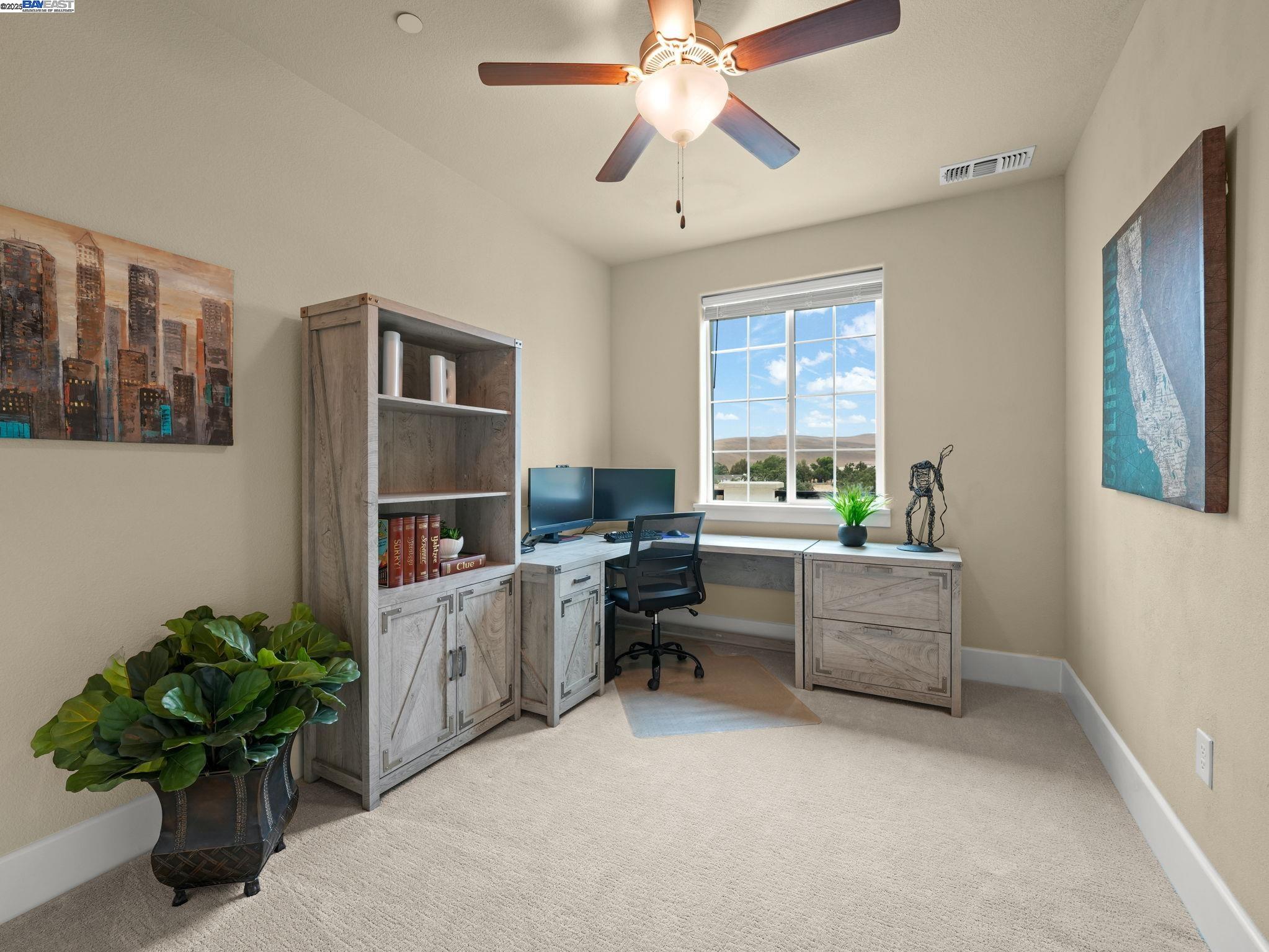Detail Gallery Image 19 of 44 For 7211 Kylemore Ct, Dublin,  CA 94568 - 5 Beds | 3 Baths