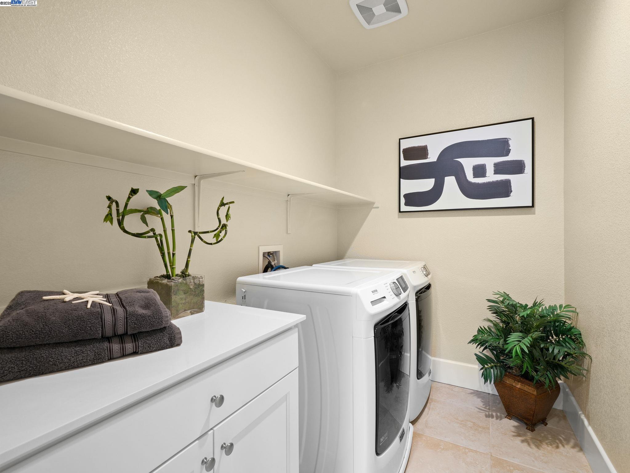 Detail Gallery Image 22 of 44 For 7211 Kylemore Ct, Dublin,  CA 94568 - 5 Beds | 3 Baths