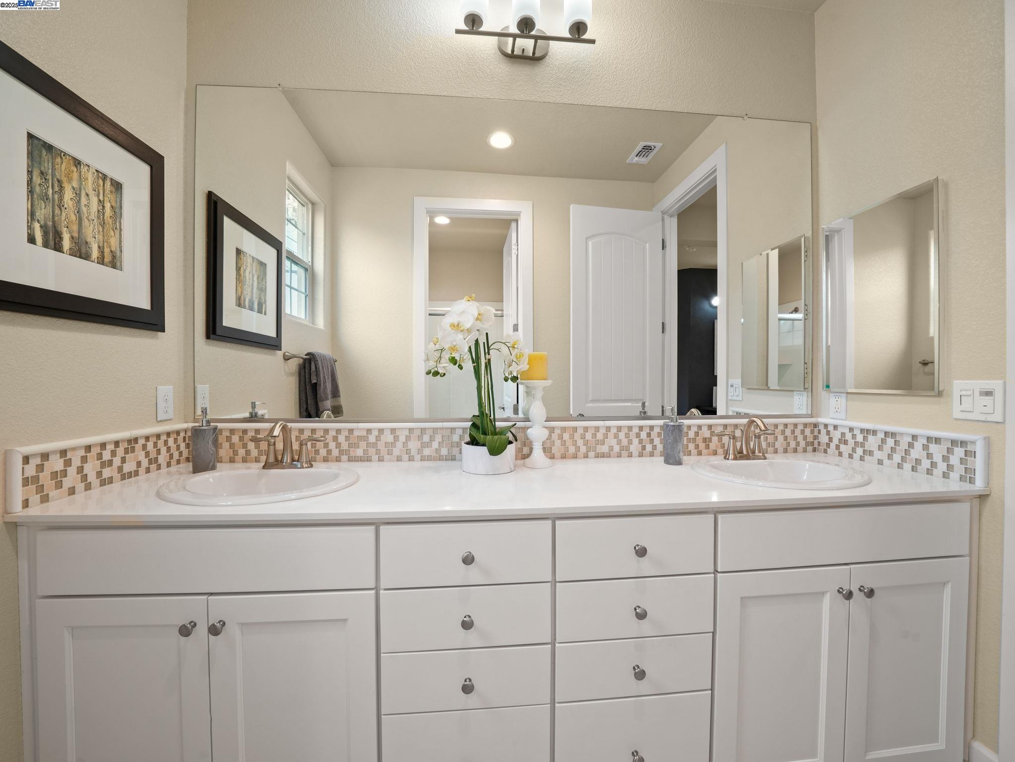 Detail Gallery Image 28 of 44 For 7211 Kylemore Ct, Dublin,  CA 94568 - 5 Beds | 3 Baths