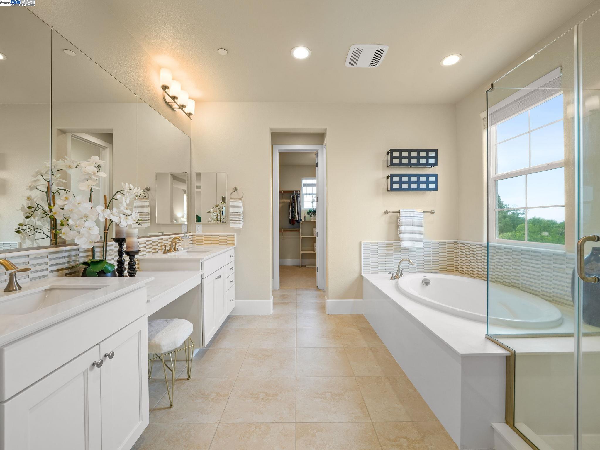 Detail Gallery Image 33 of 44 For 7211 Kylemore Ct, Dublin,  CA 94568 - 5 Beds | 3 Baths