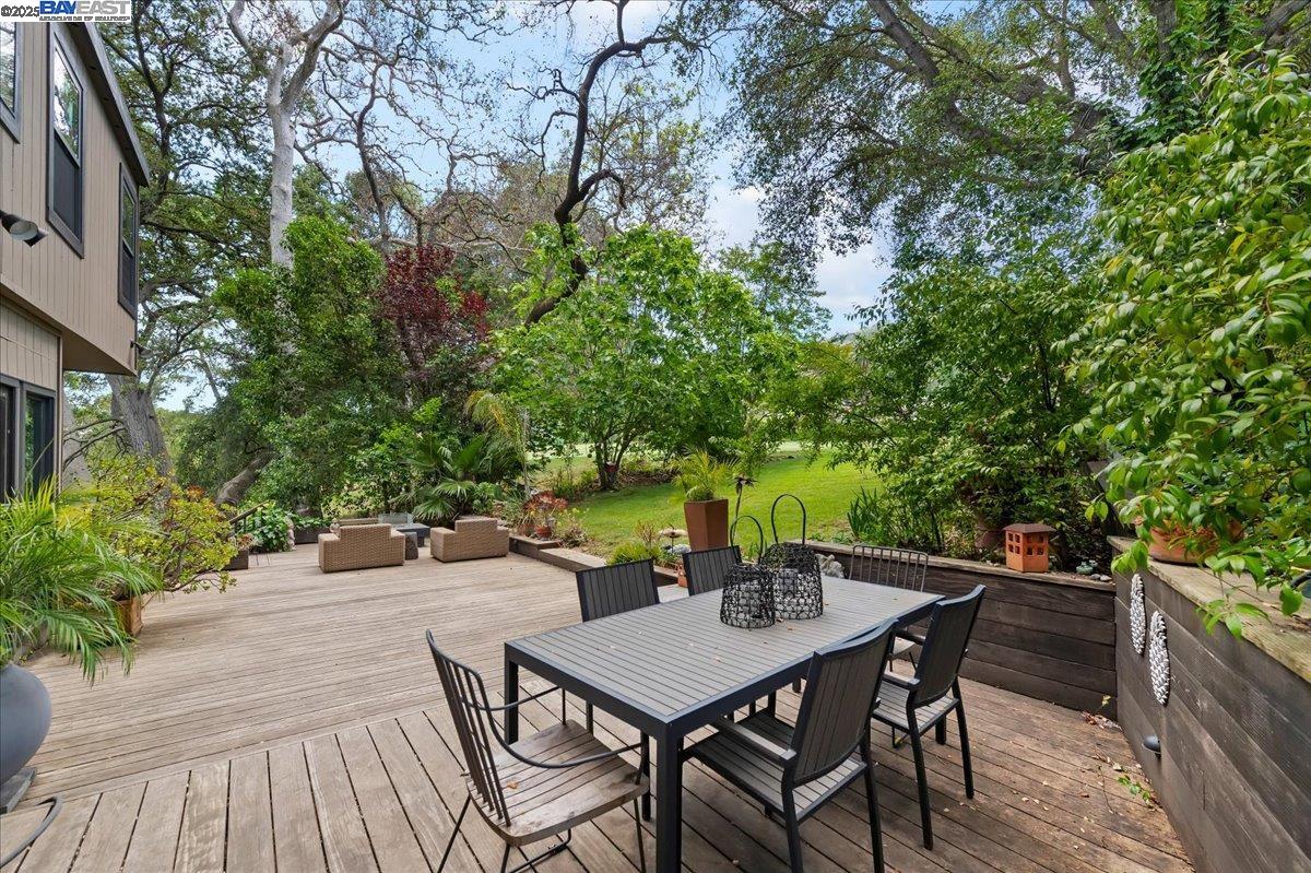 Detail Gallery Image 52 of 60 For 391 Oak Ln, Pleasanton,  CA 94566 - 4 Beds | 3 Baths
