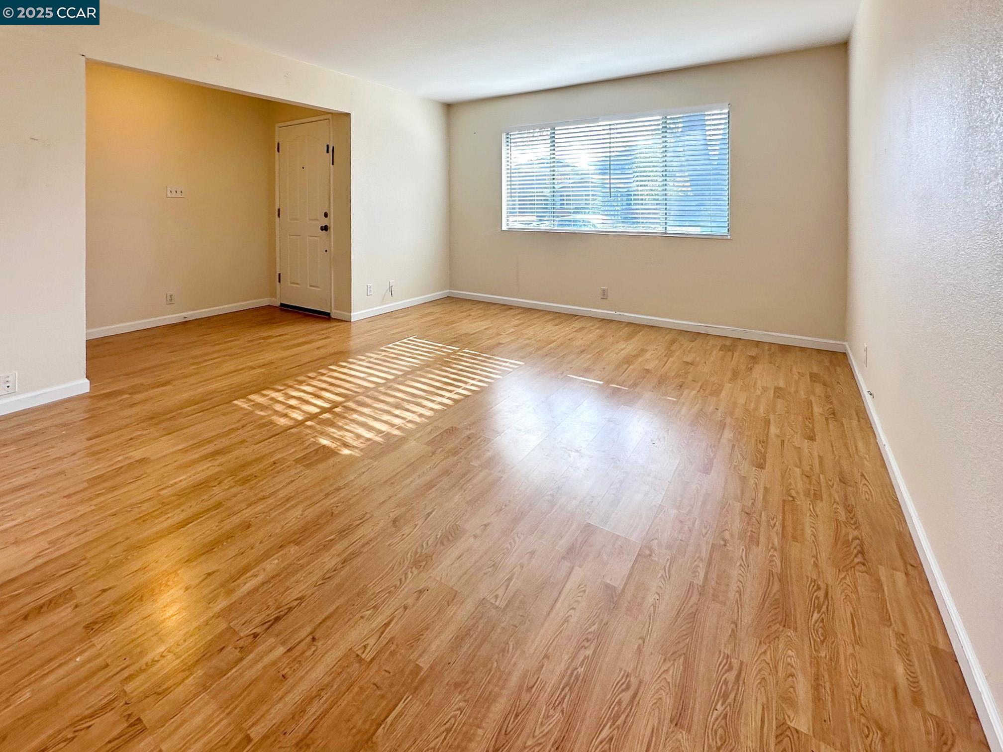 Photo #4: 41111594 Listing 