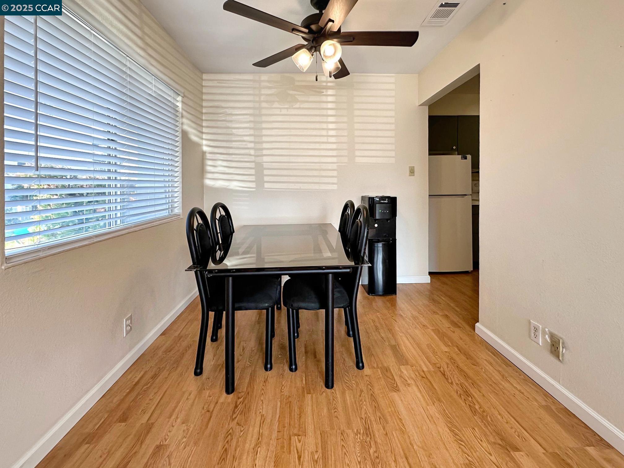Photo #5: 41111594 Listing 
