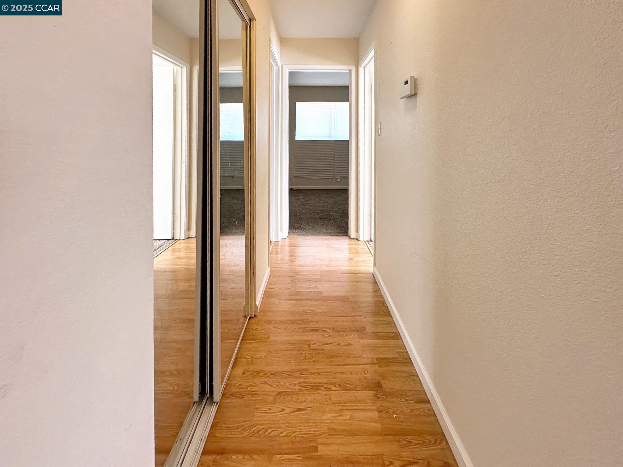 Photo #7: 41111594 Listing: Photo #7