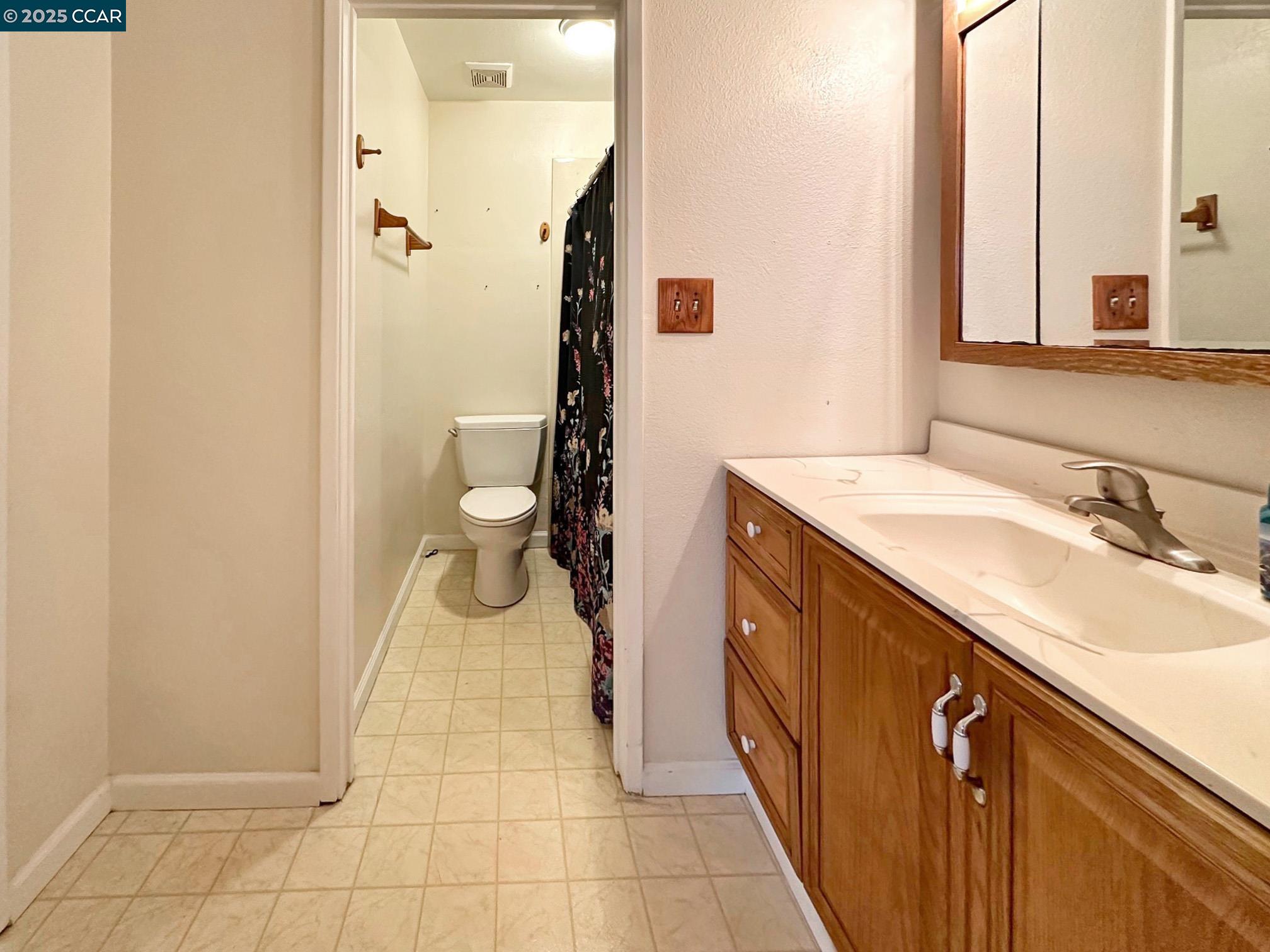Photo #9: 41111594 Listing: Photo #9